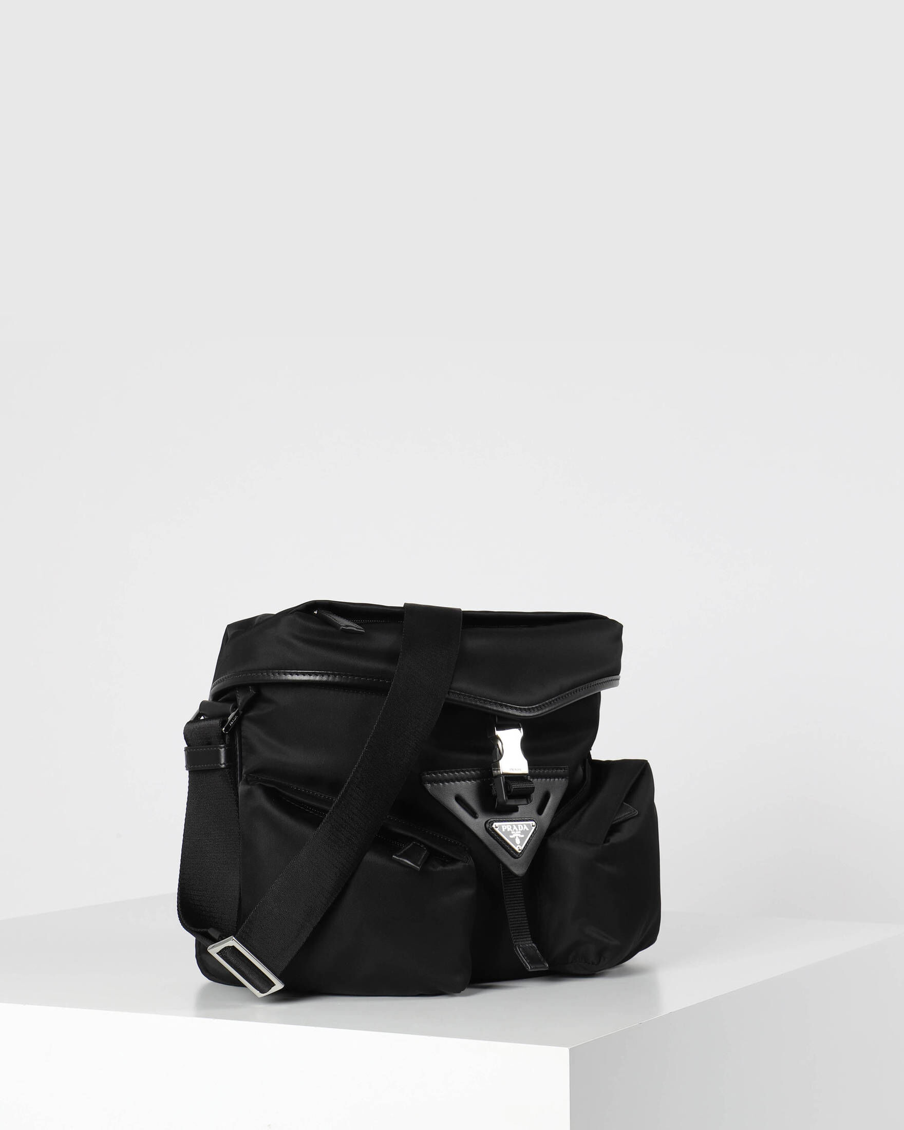 Prada| Herren Schultertasche aus Re-Nylon