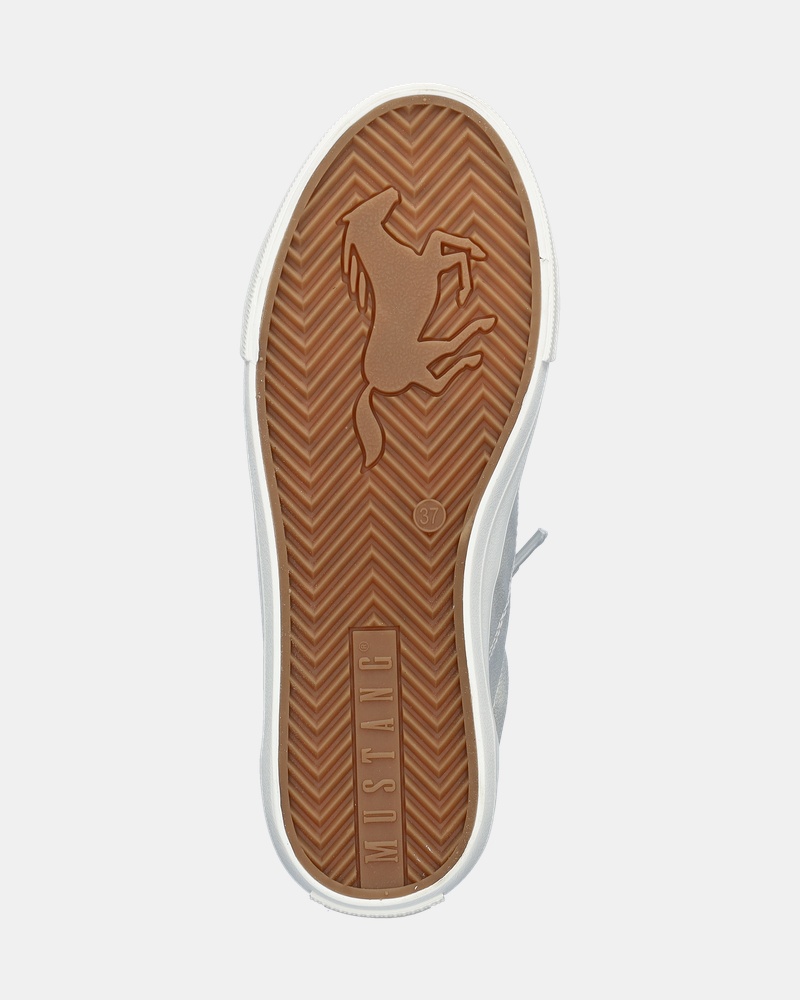 Mustang Lage sneakers  - zilver