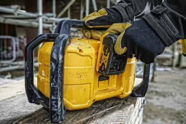 DEWALT.CONSTRUCTIONRADIO 18/54V XR