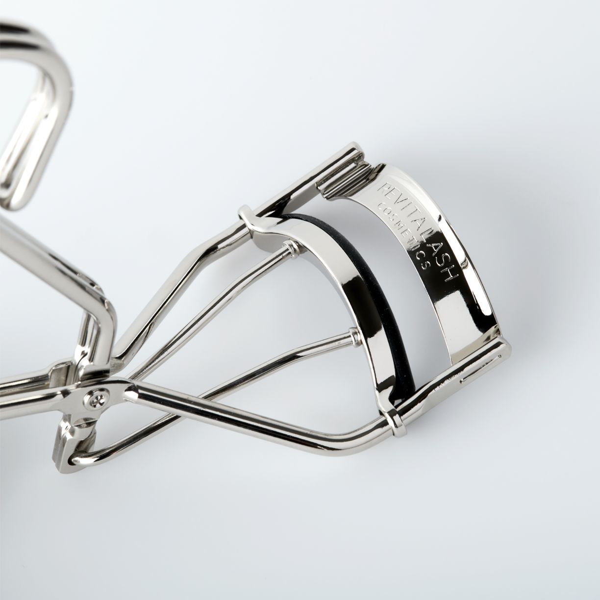 RevitaLash Signature Eyelash Curler, Wimpernzange für schwungvollen Wimpern