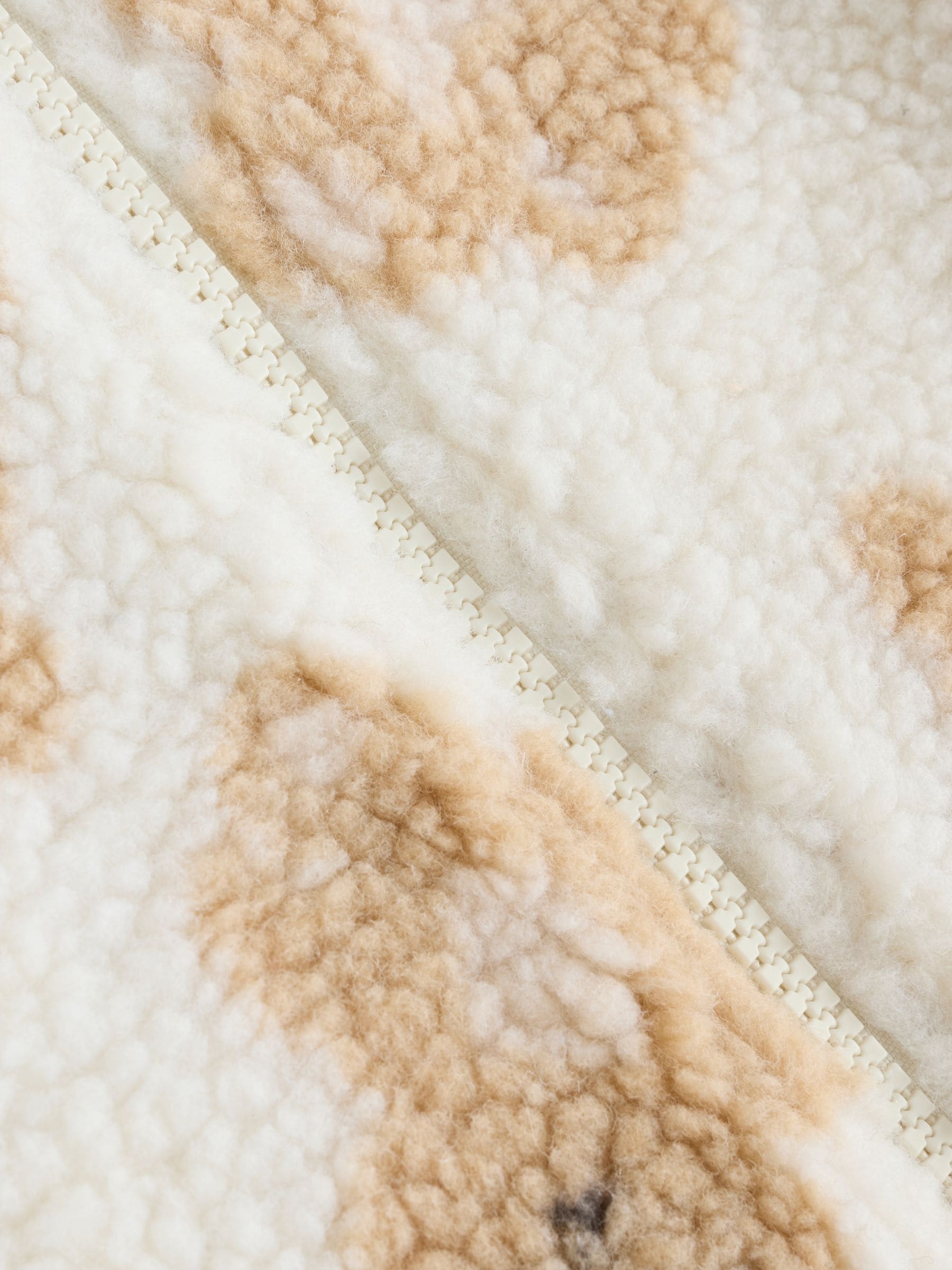 Natuurlijk - Bear Borg babypakje met all-over print (0-18mnd)