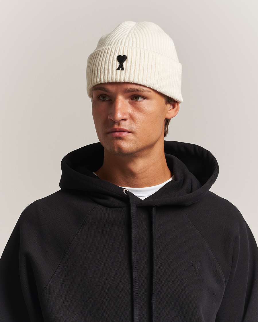 AMI Heart Logo Beanie Ecru