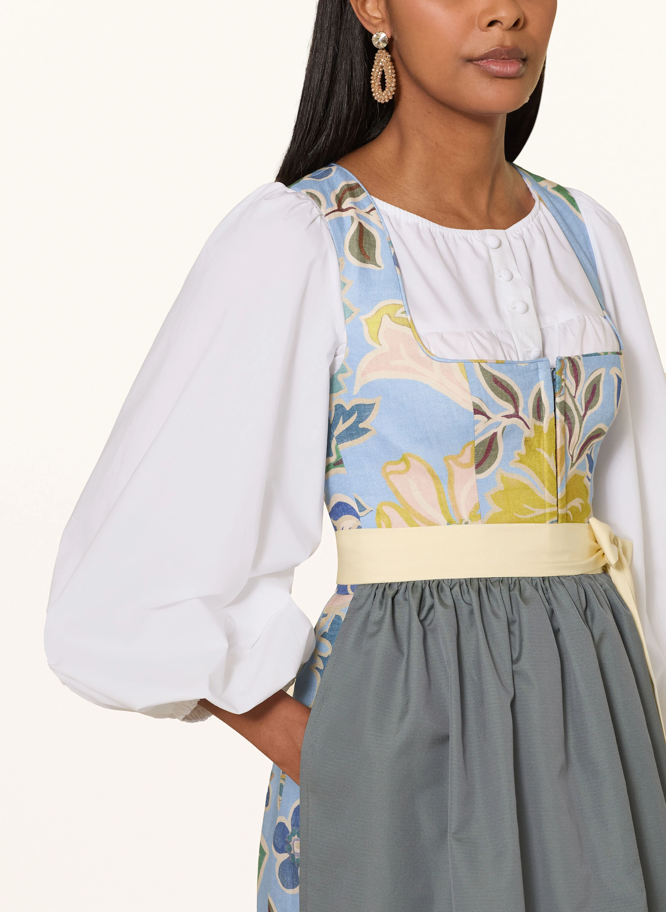 SPORTALM Leinendirndl