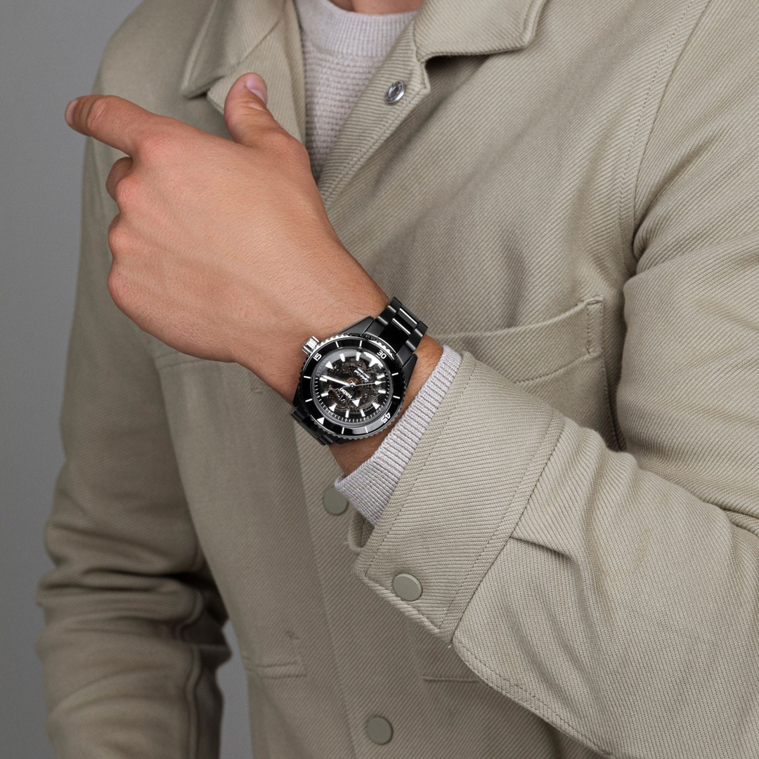 Rado Captain Cook XL High-Tech Ceramic Automatik