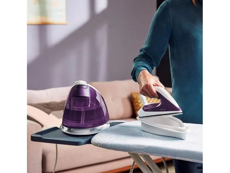 Philips PerfectCare Compact Plus GC7933 - Dampstrygejern med automatisk afbrydelse - såleplade: SteamGlide Plus - 2400 W - magisk lilla