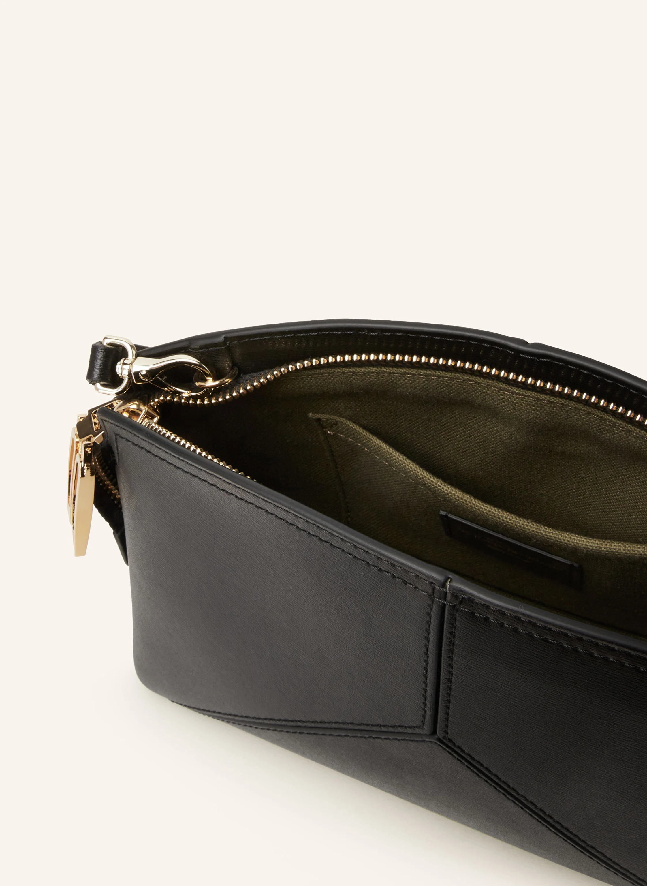 VICTORIA BECKHAM Clutch