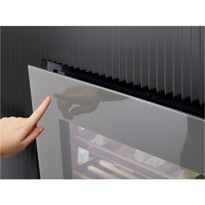 Miele Unterbau-Weintemperierschrank KWT 6322 UG