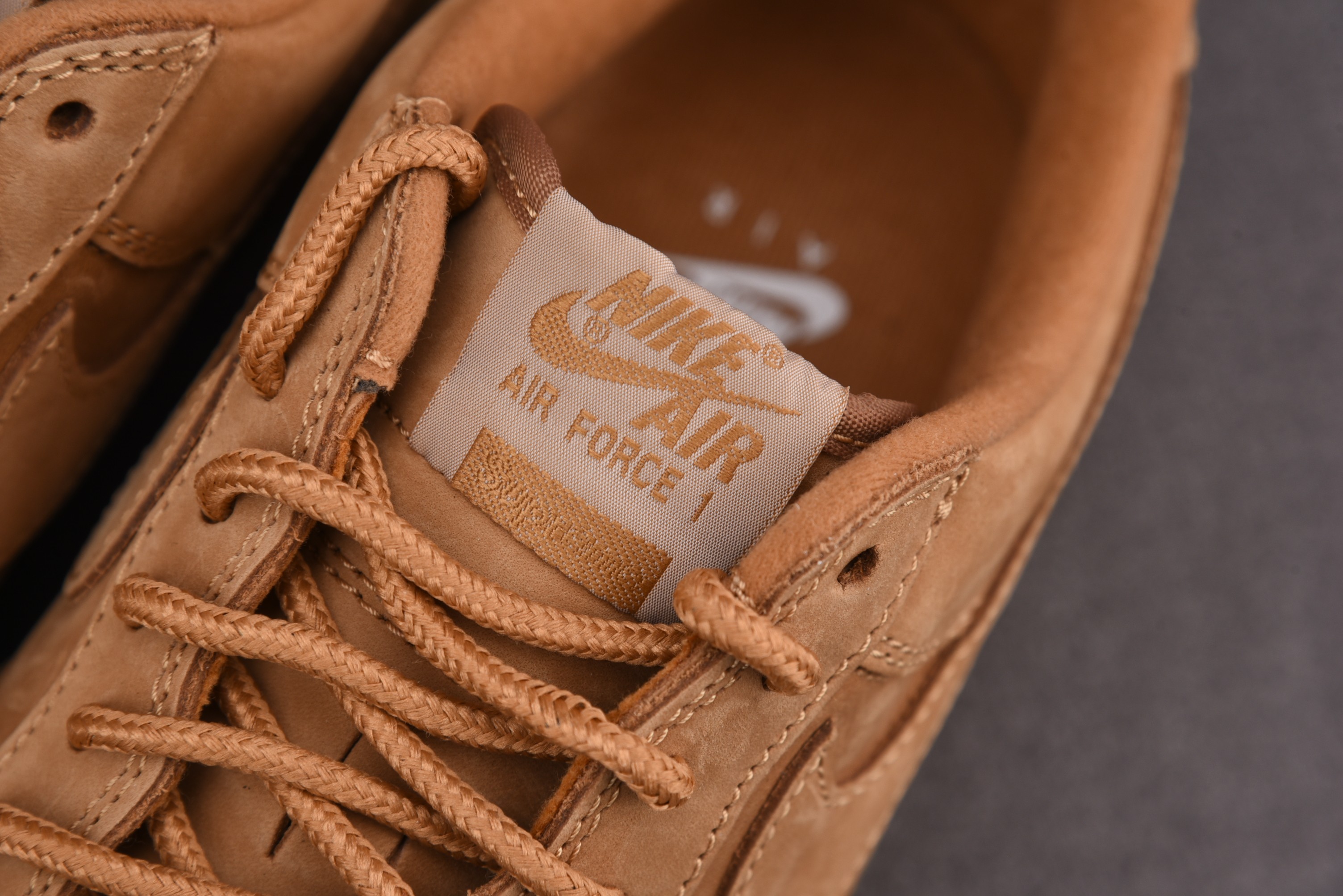 Nike Air Force 1 Low SP Supreme Wheat