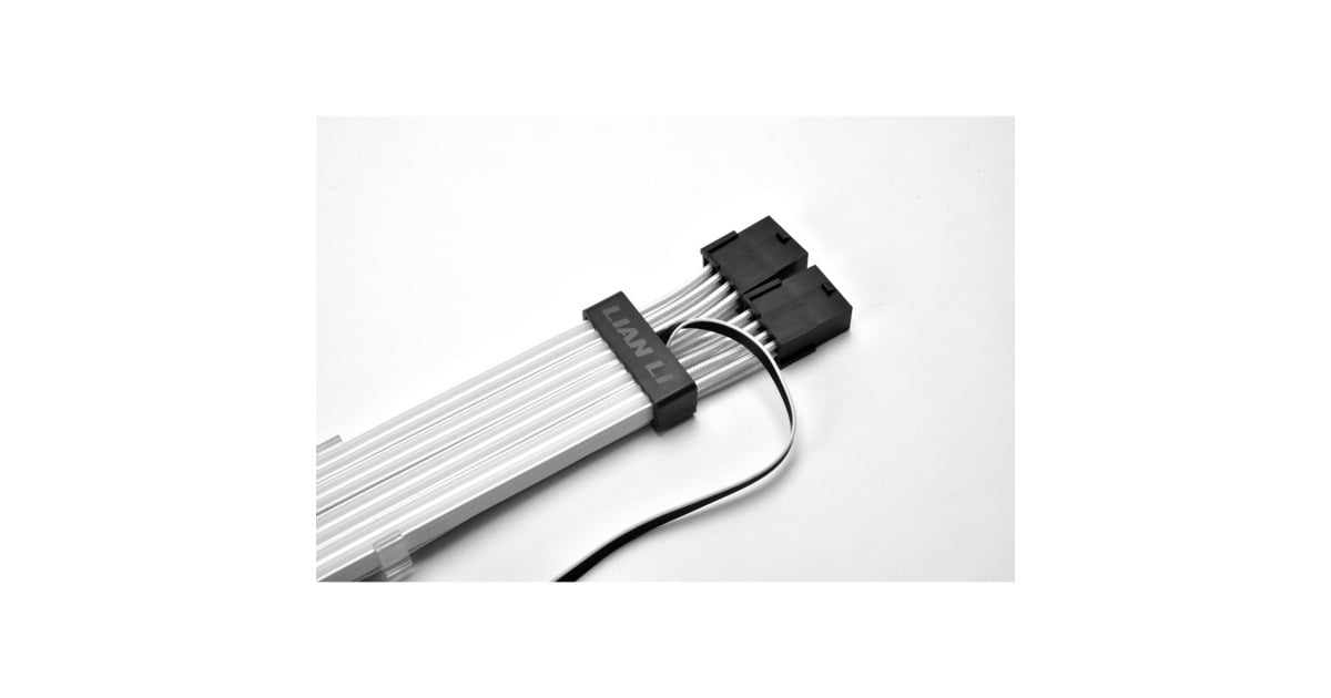 Lian LiStrimer Plus 8-pin(6+2) VGA extension cable kabel  (30 centimeter, RGB led)
