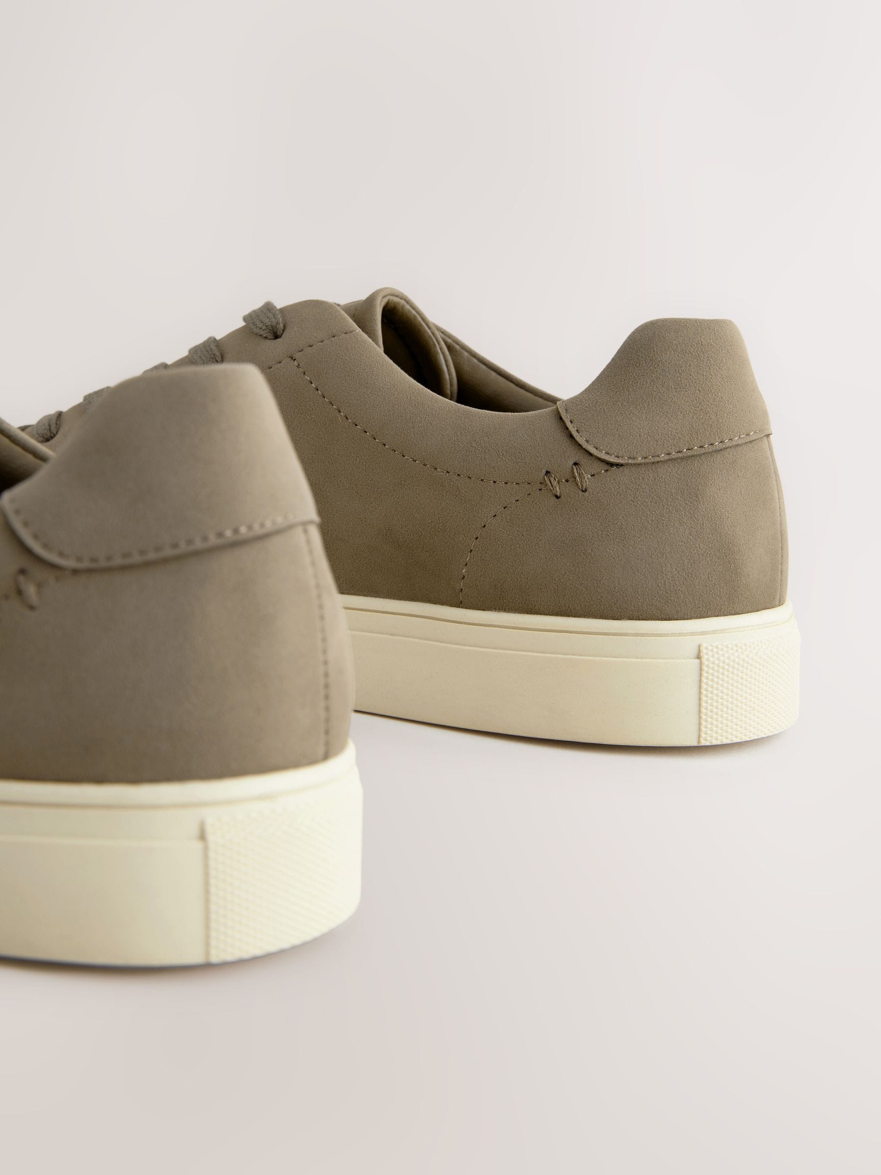 Pastelgeel - Minimal sneakers