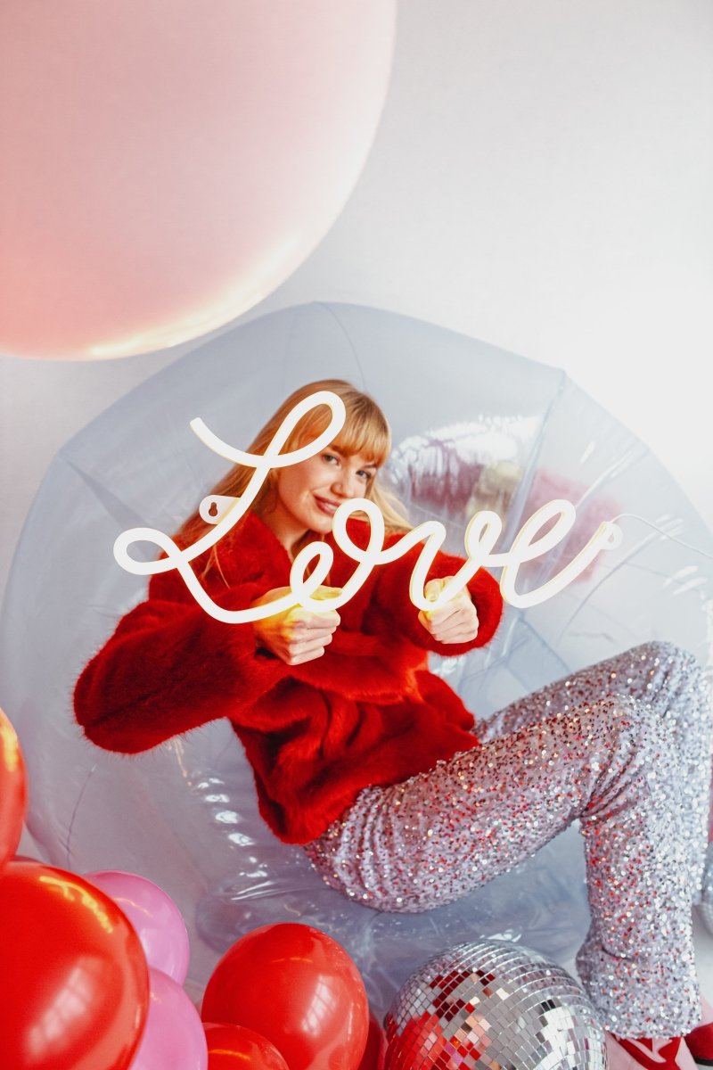 Love Neon Lamp 61cm