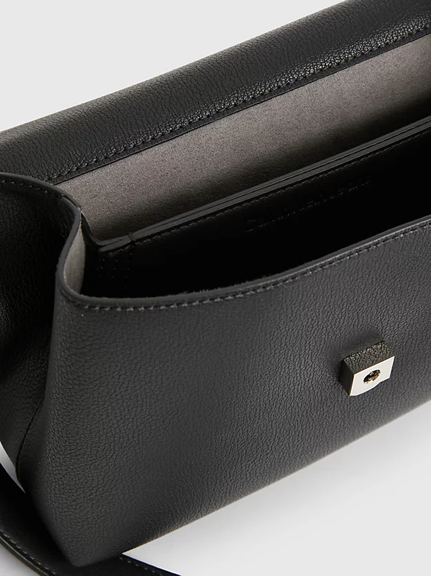 Bolsa de ombro reciclada
