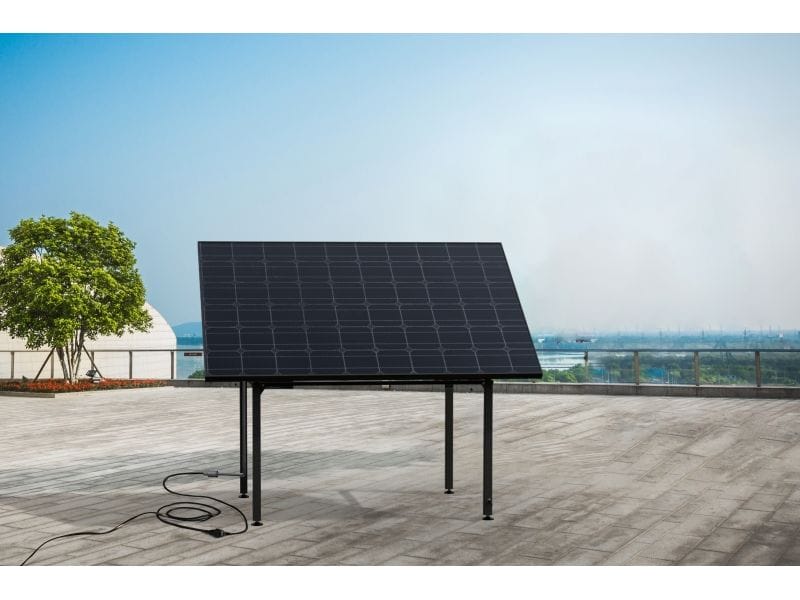 Technaxx Solaranlage Tischkraftwerk 400 W TX-250 Tischkraftwerk ideal zur Deckung der Grundlast während des Tages in Ihrem Haus