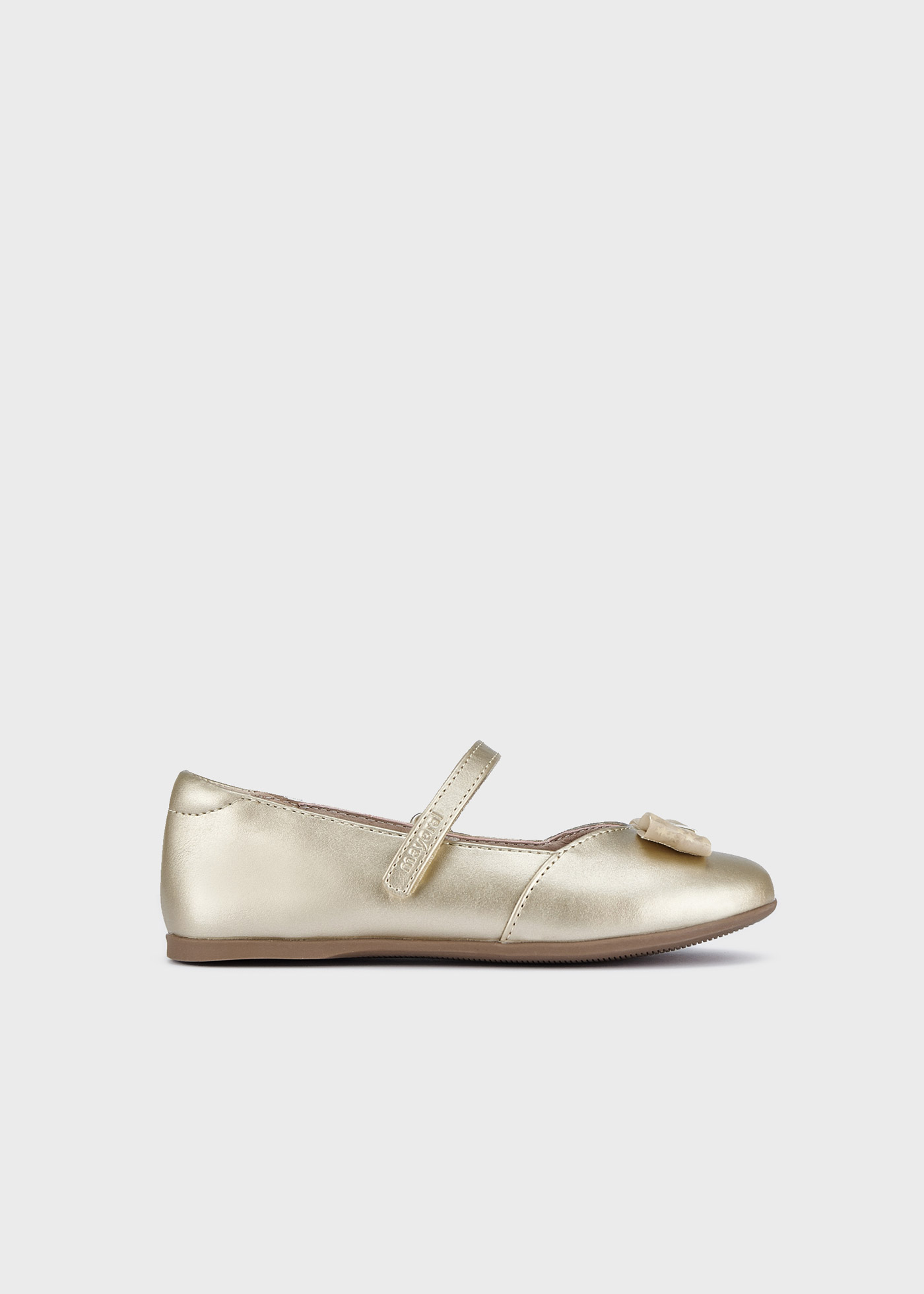 Sapato estilo Mary Jane com palmilha com laço, em couro sustentável, para meninas.