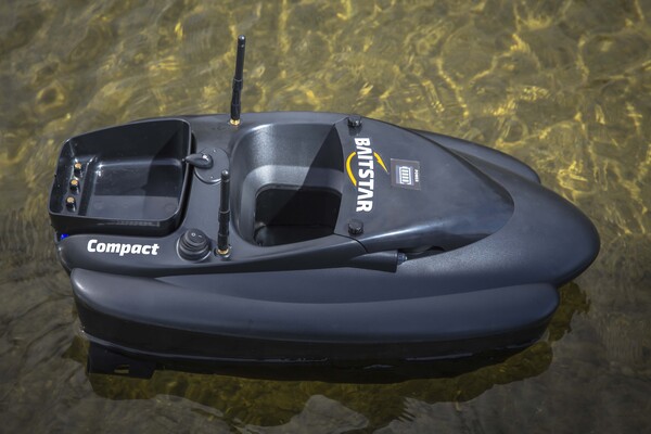 Bateau amorceur BaitStar Compact Black