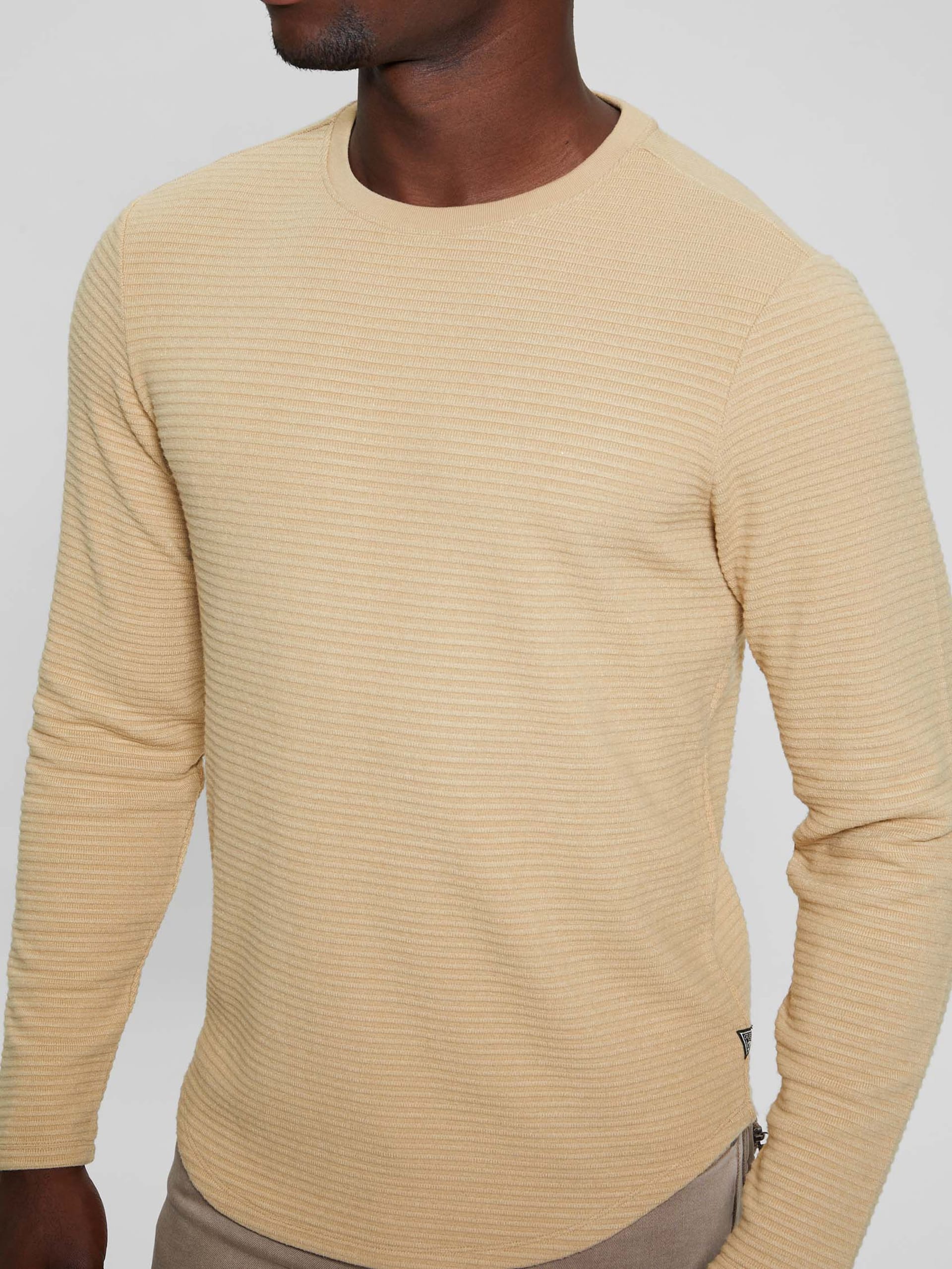 Camiseta Hudson com textura linear