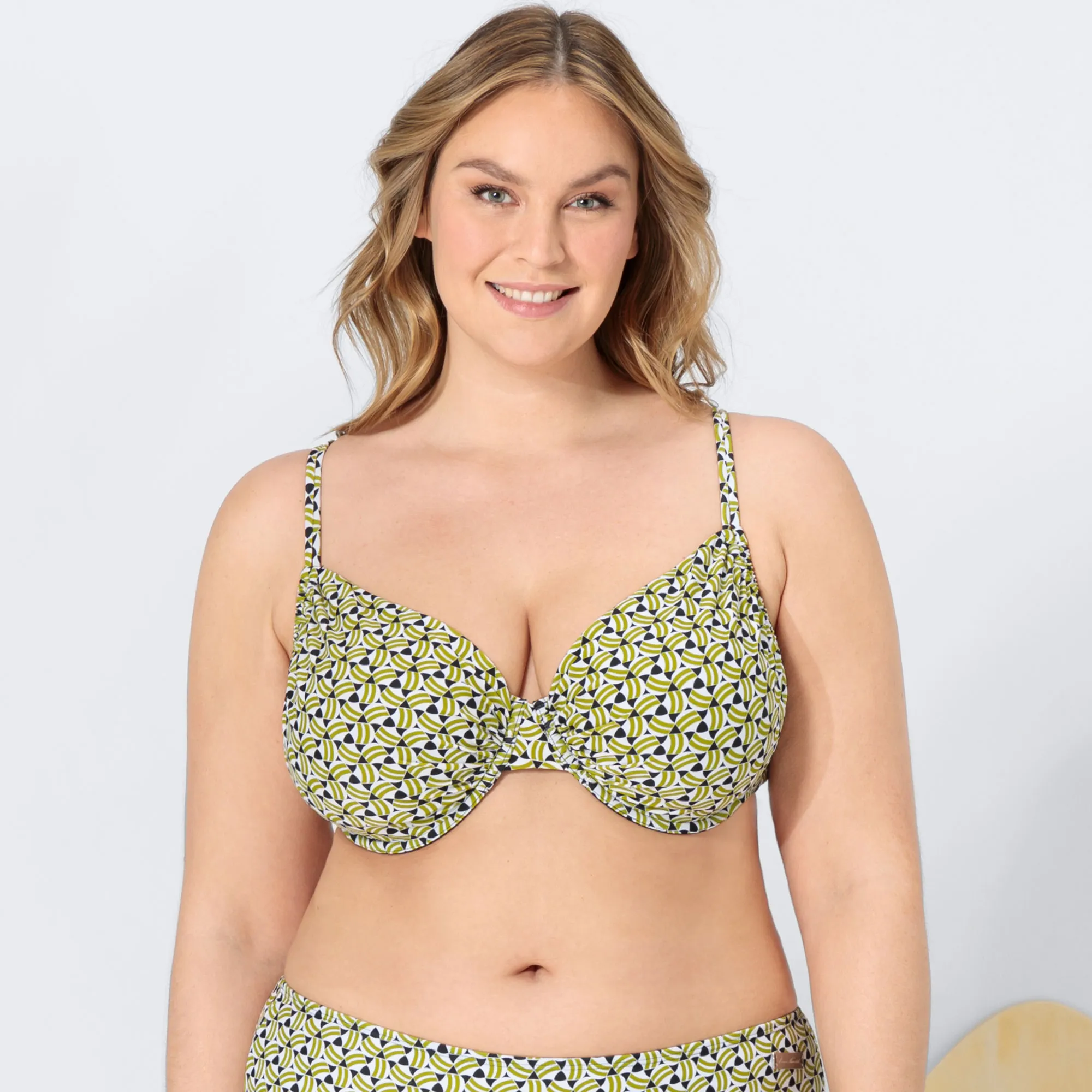 Damen-Bikini-Oberteil mit Trend-Muster