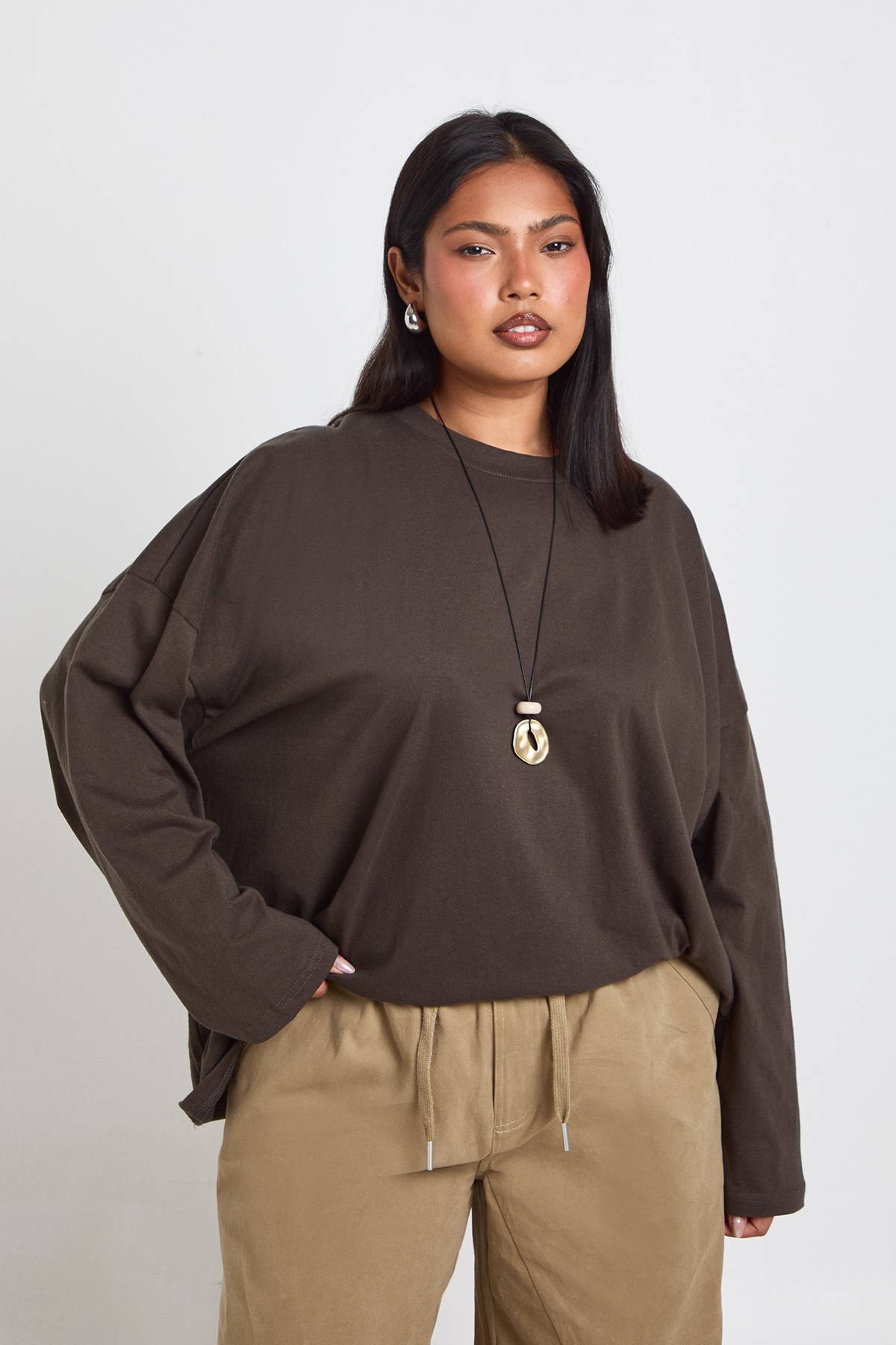 boohoo T-shirt Grande Taille Basique Oversize À Manches Longues