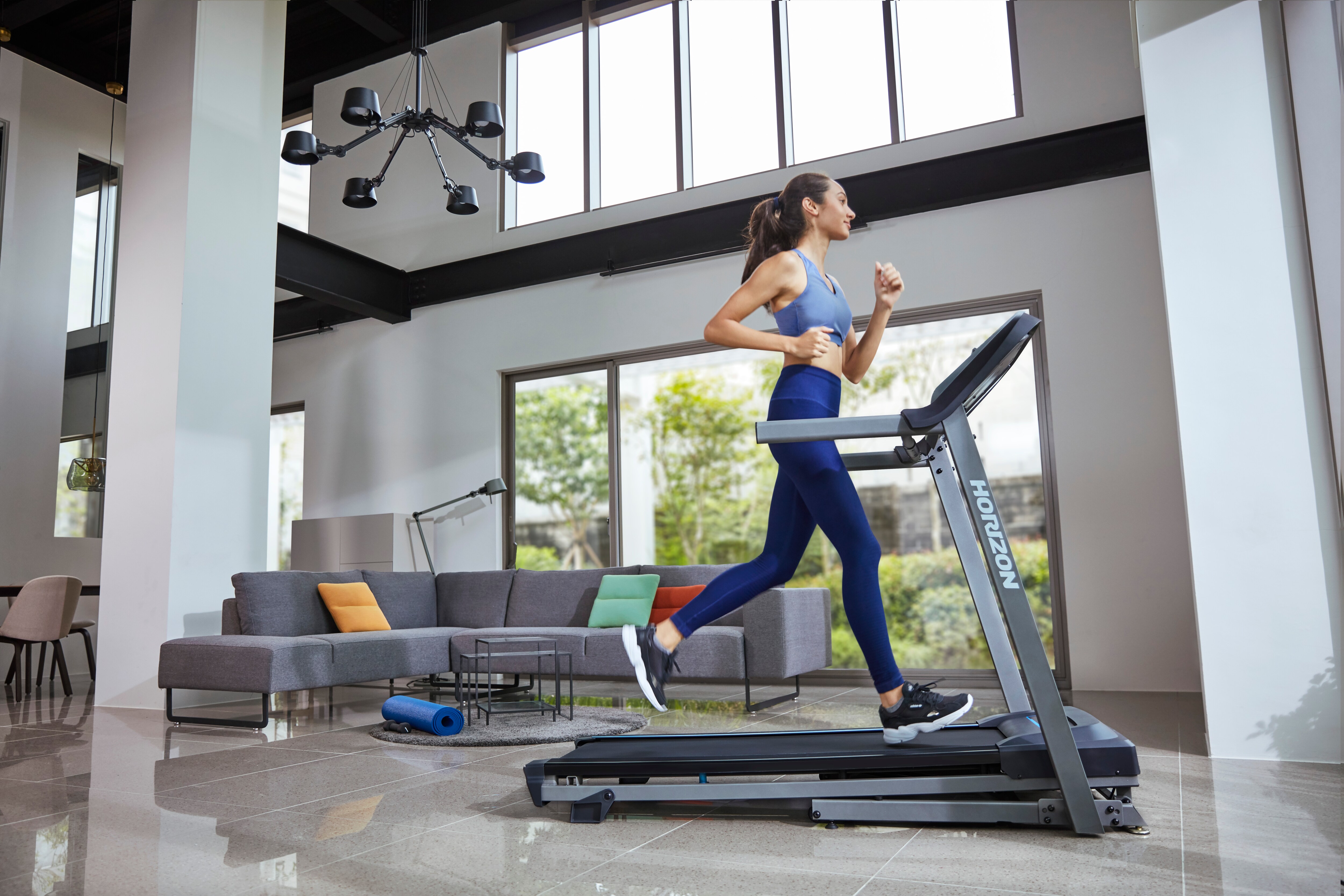Horizon Fitness E-LINE Laufband eTR3.0 mit manueller Steigungsverstellung