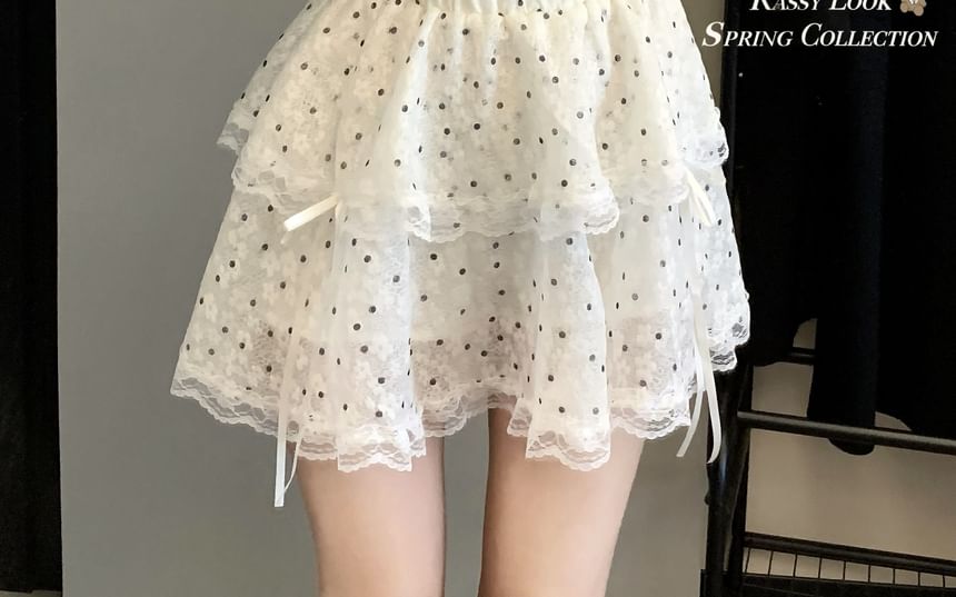 Closette - Crop top met korte mouwen, ronde hals, strikapplicatie / elastische taille, gestippelde strik, ruches en kanten rand, mini A-lijn rok