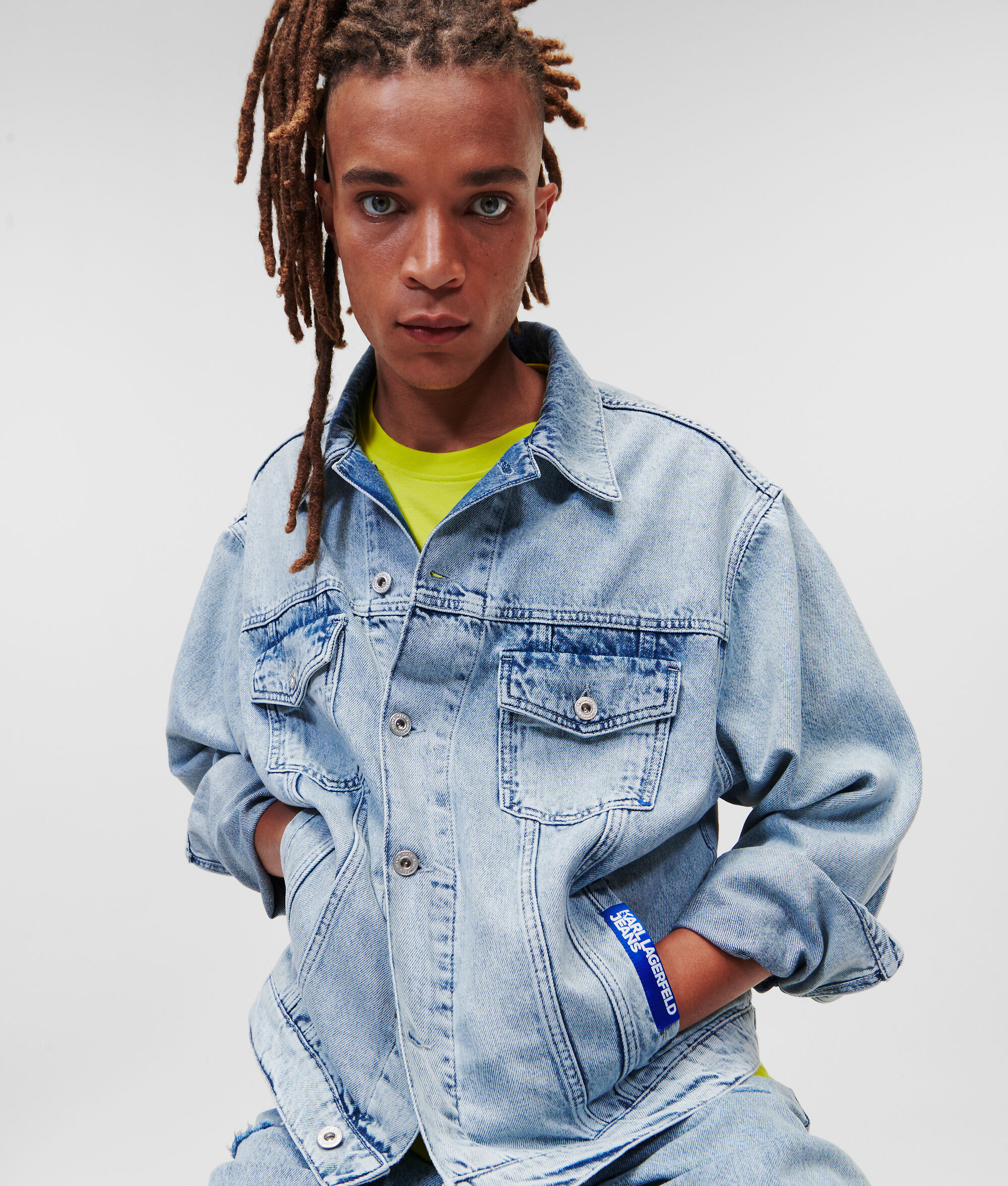 VESTE EN JEAN DÉCONTRACTÉE KLJ