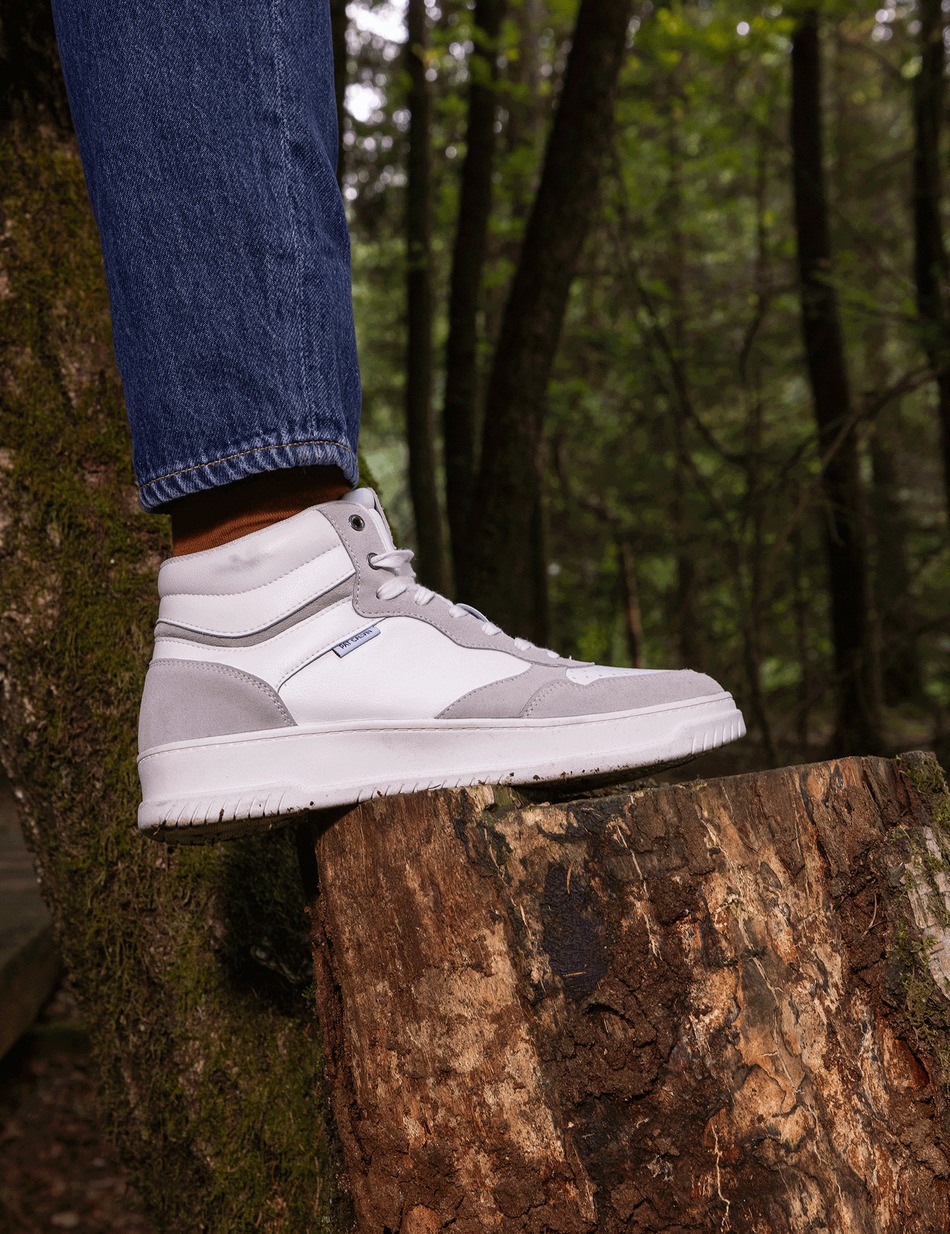 Sneaker Mid Cut