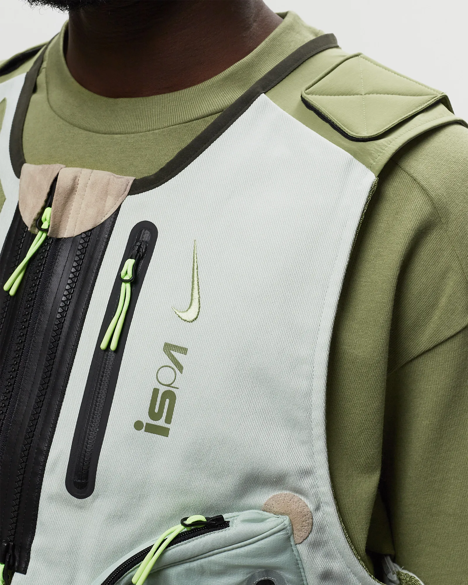Nike ISPA VEST 2.0