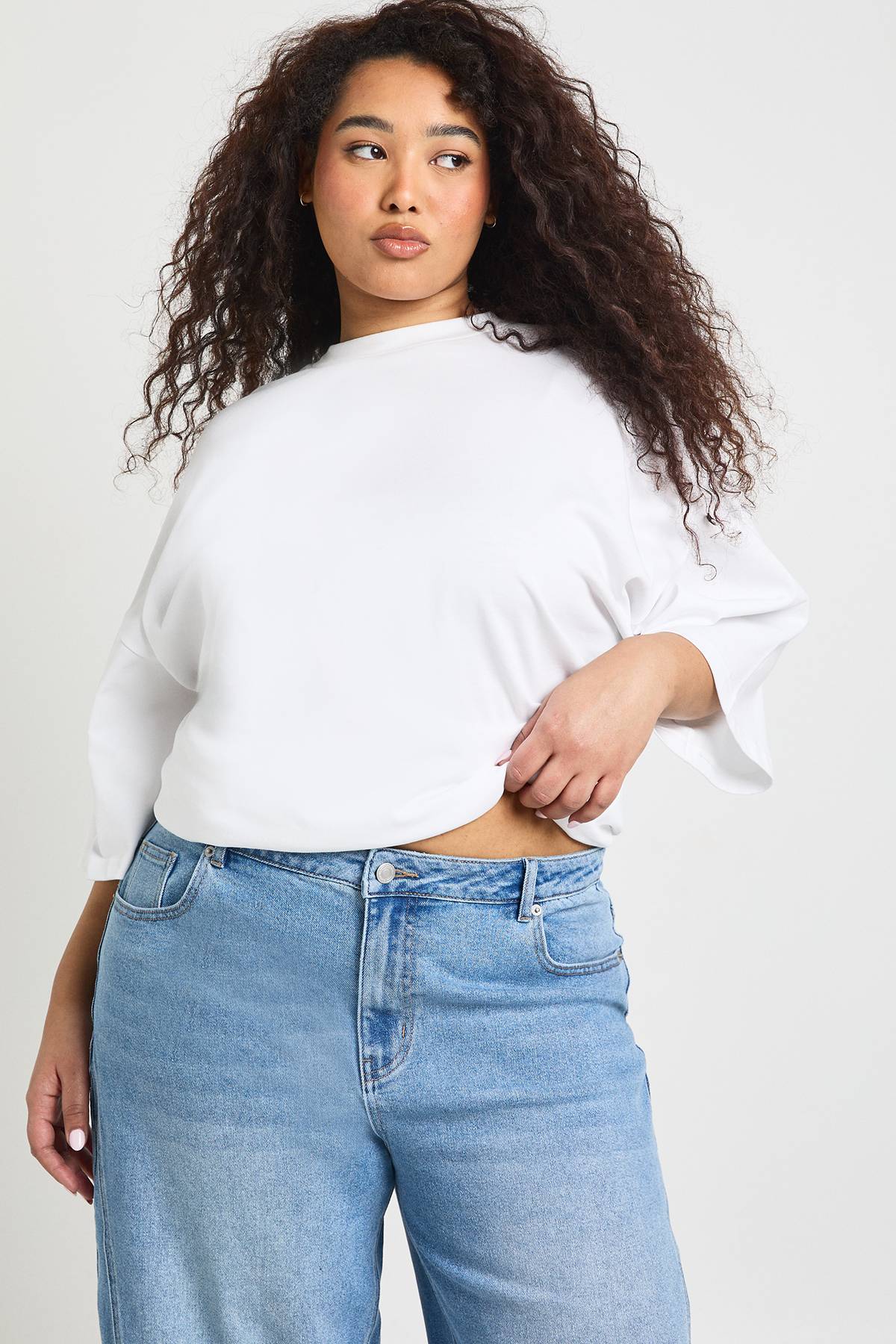 boohoo Jean Grande Taille Taille Mi-haute Coupe Barrel