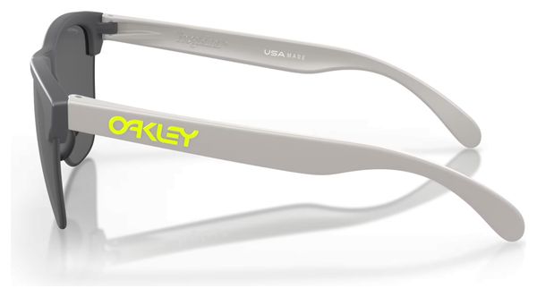 Lunettes Oakley Frogskins Lite Matte Dark Grey / Prizm Black / Ref : OO9374-5163