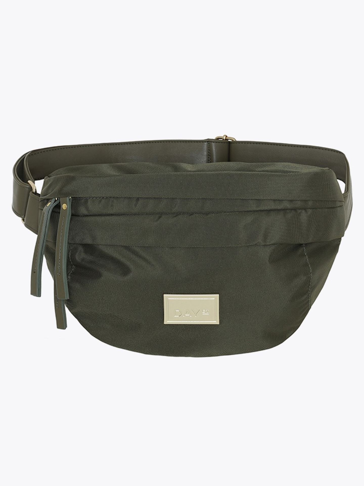 Day Gweneth Luxe Bum B