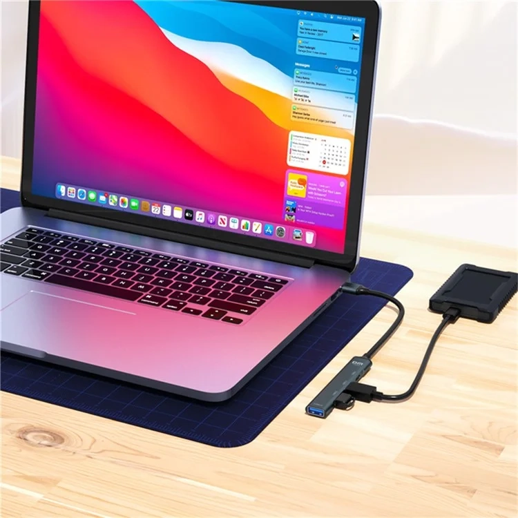 4in1 USB-C Multiport Adapter HUB Dockingstation mit 1x USB 3.0 / 2x USB 2.0 / 1x USB-C Ladeanschluss - Grau