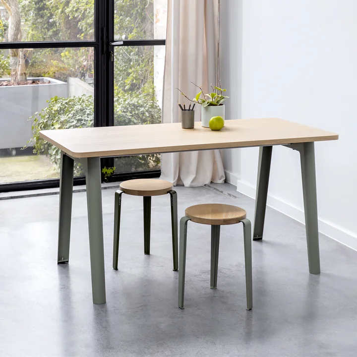 TipToe - NEW MODERN Schreibtisch, 75 x 130 cm, Birke / graphite black