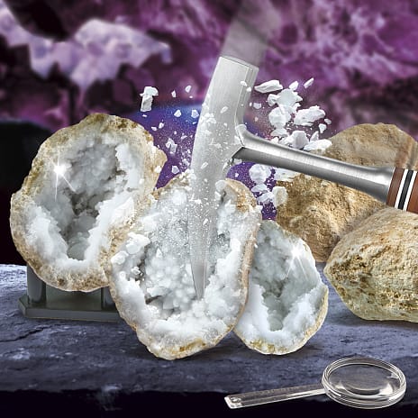 Discovery krystal Geode Excavation