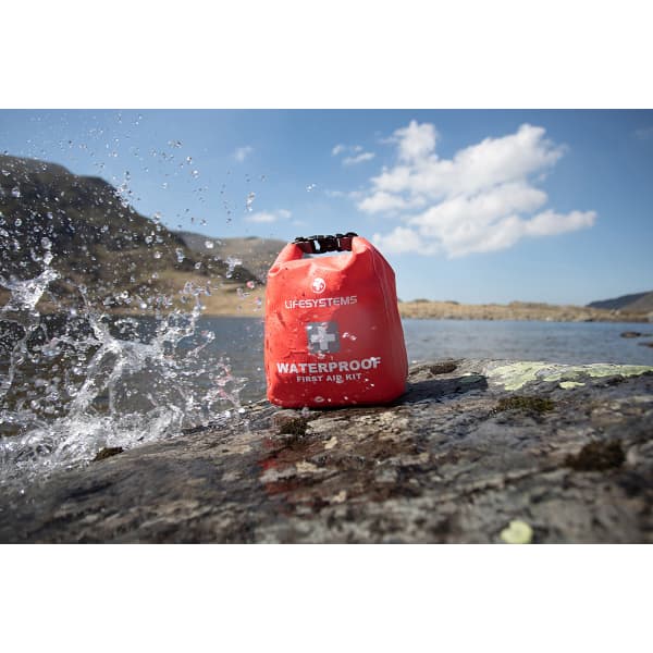 Trousse de secours LIFESYSTEMS WATERPROOF FIRST AID KITS