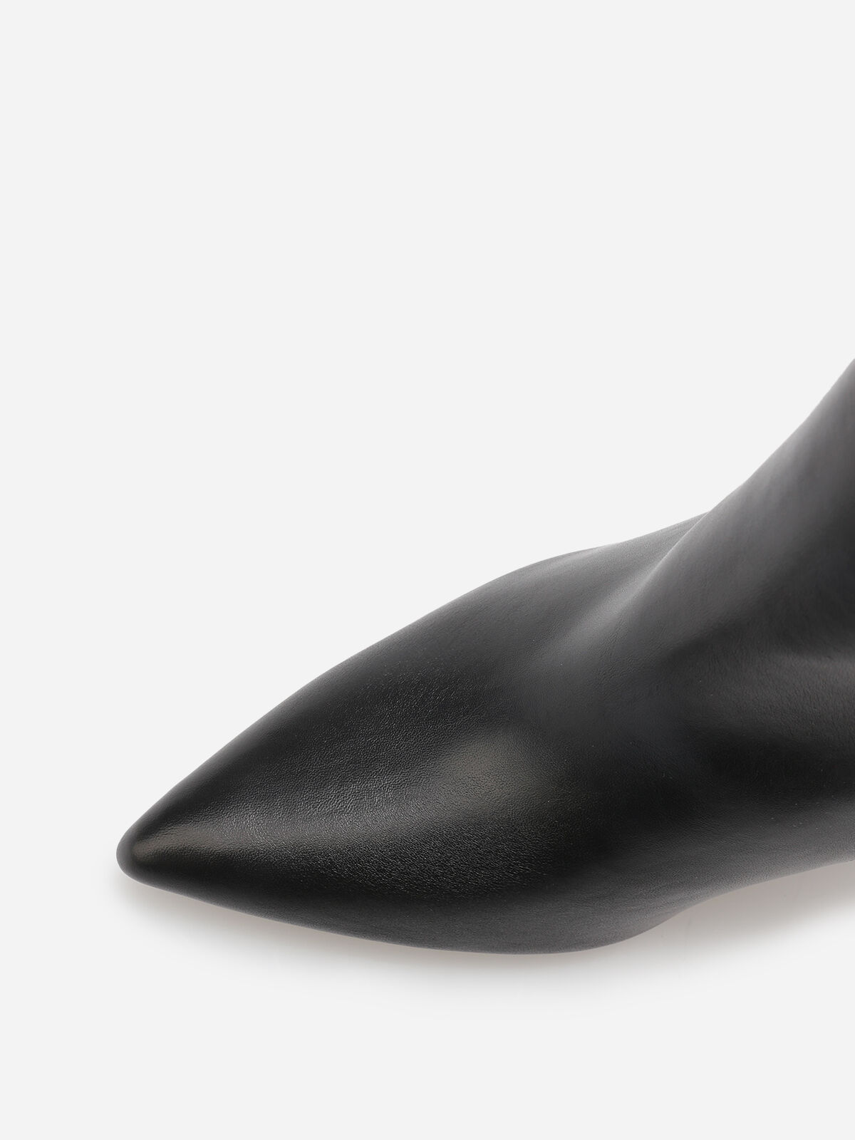 Bottines pointues à talon aiguille- Noir