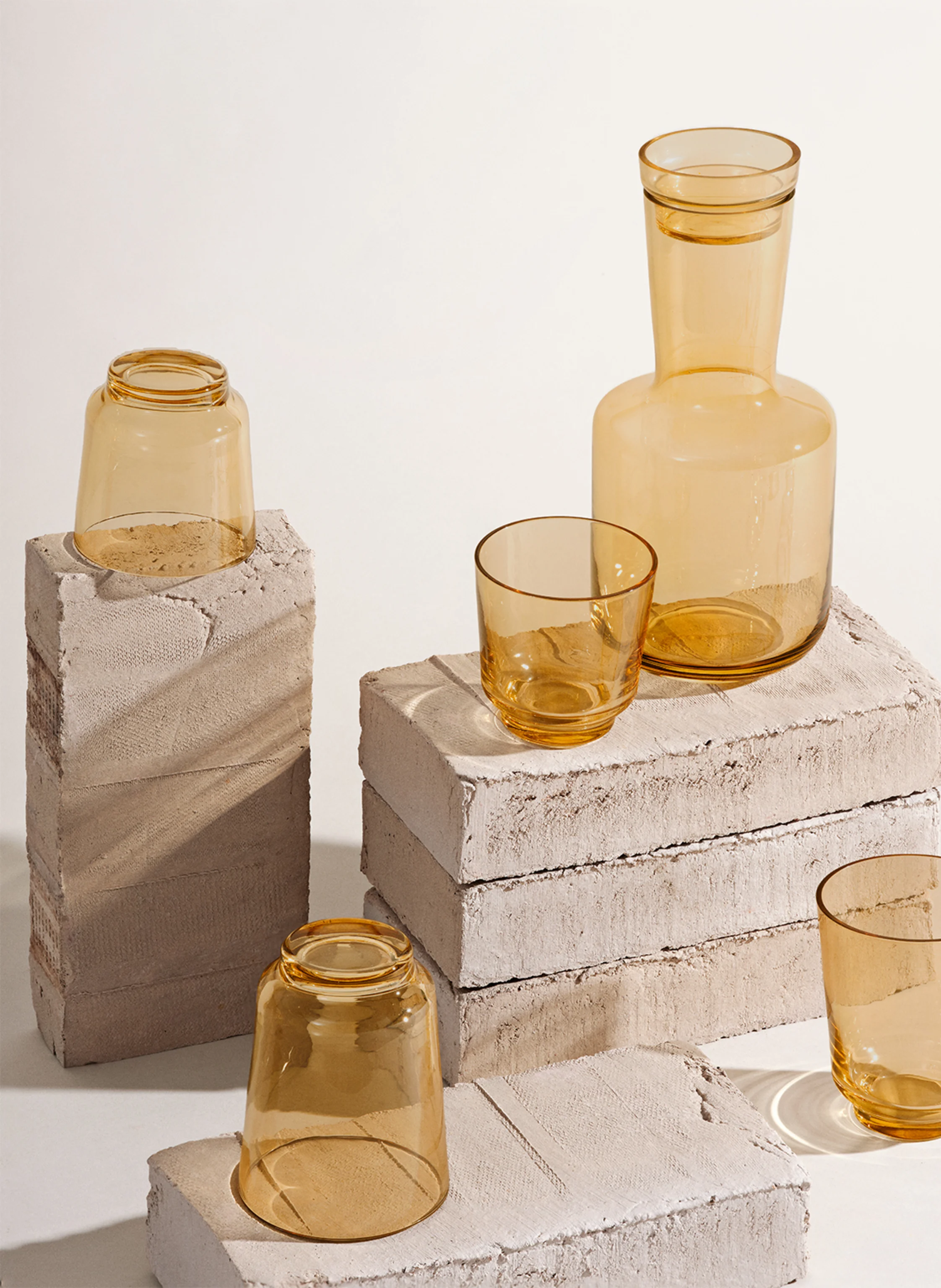 MUUTO Karaffe RAISE
