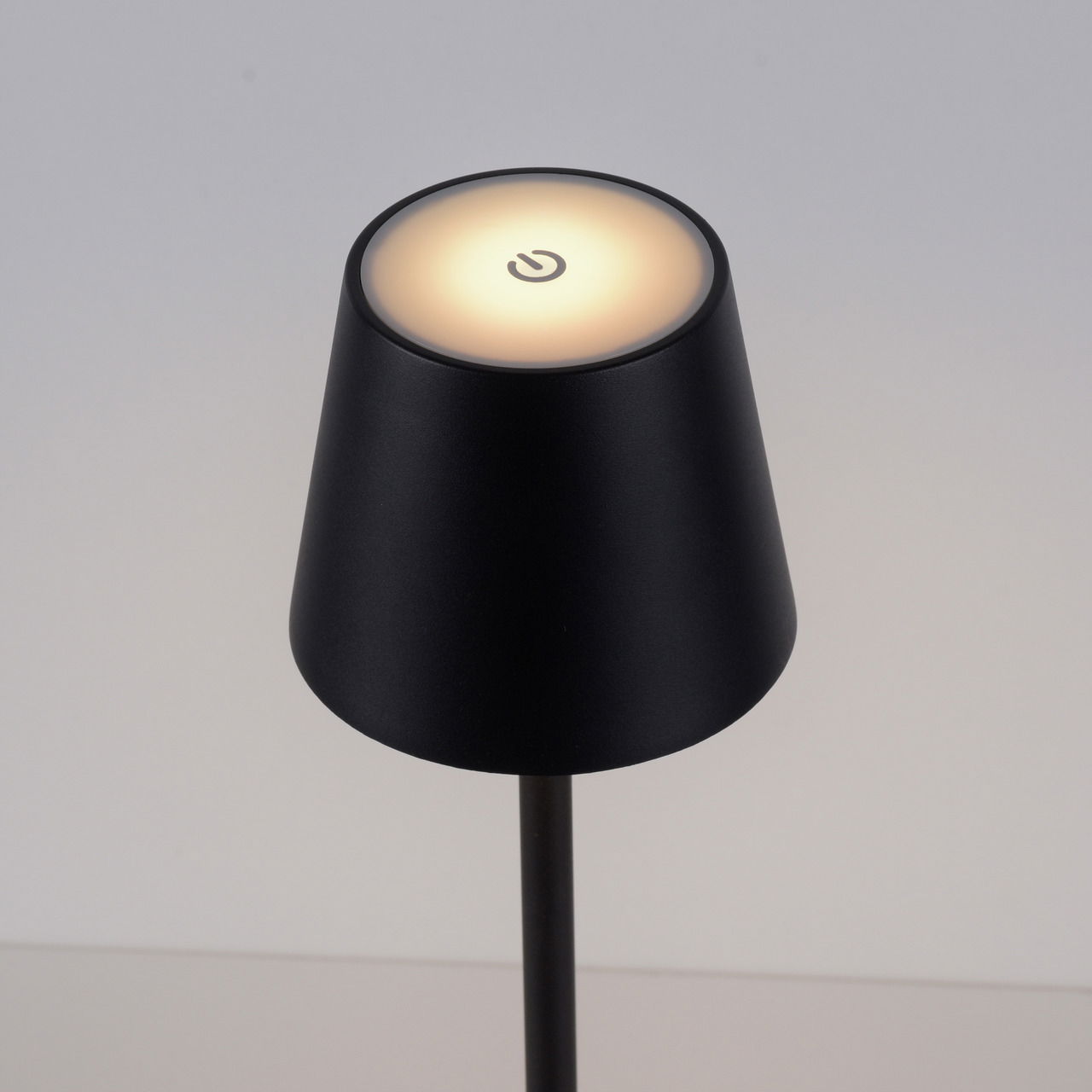 Just Light Akku-Stehleuchte EURIA