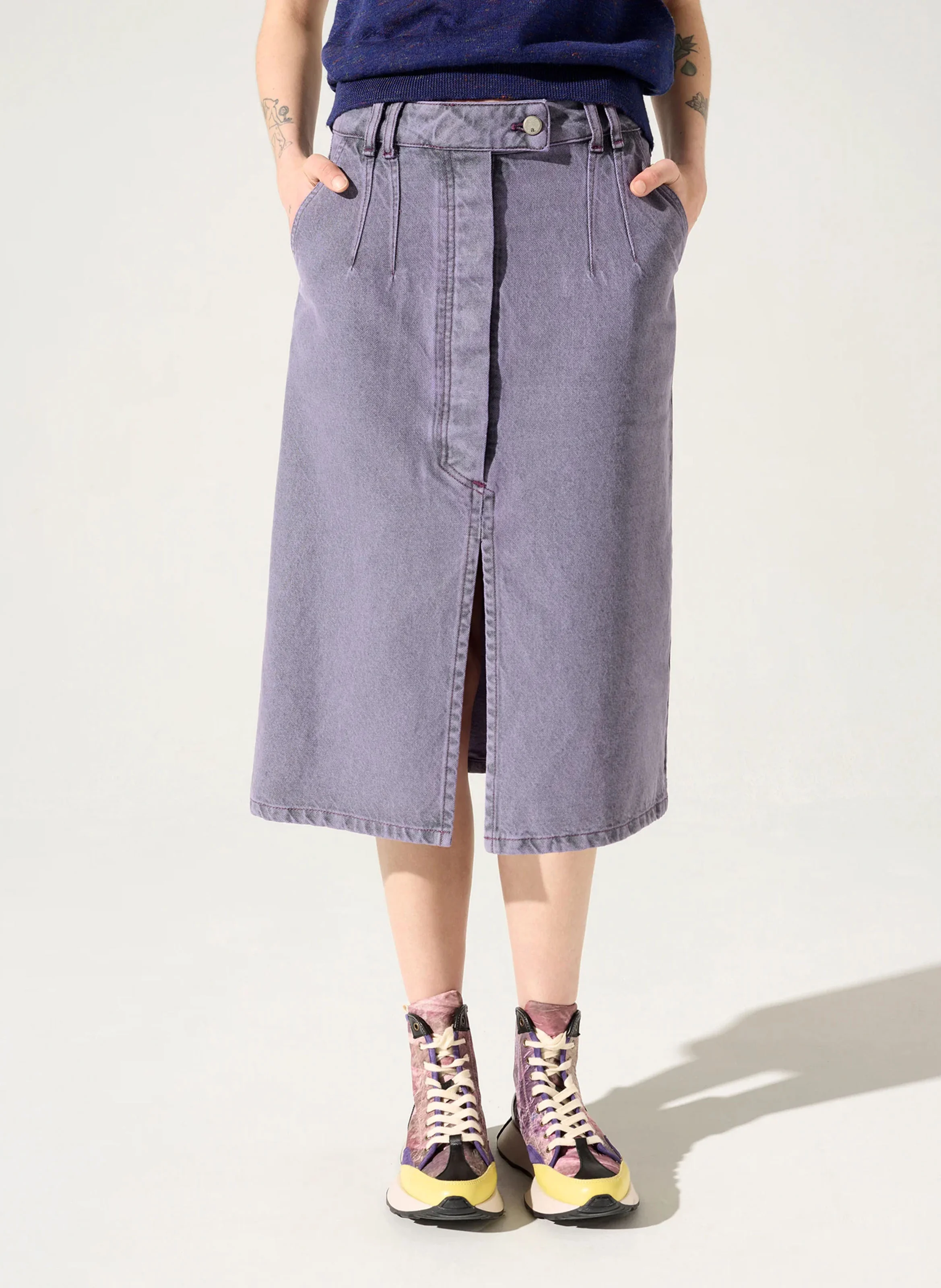 ANDREA - Jupe crayon en toile denim de coton | Violet