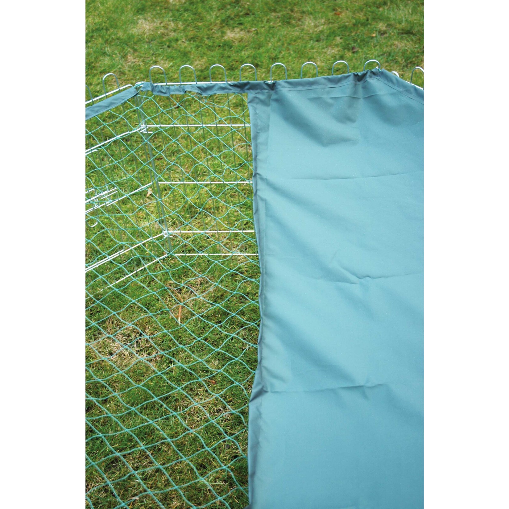 Dobar Großes Freilaufgehege aus Metall (inkl. Schutznetz, Sonnenschutz, Schutzhaus, Trinkflasche) Ø130 cm, 112x112x56 cm