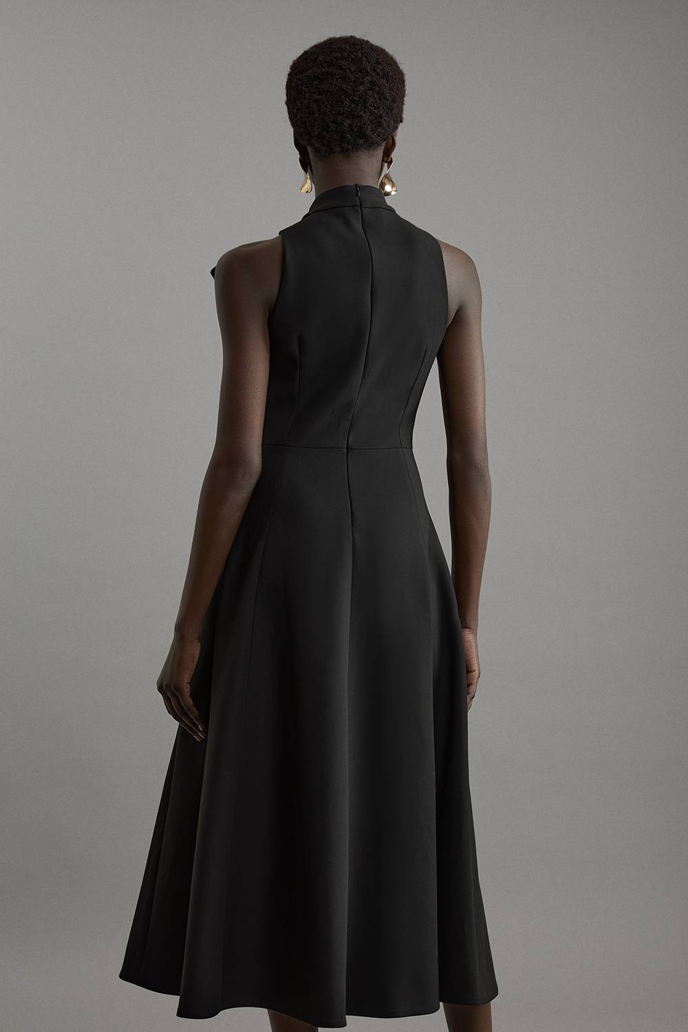 KarenMillen Robe midi à jupe complète en stretch compact avec nœud au col