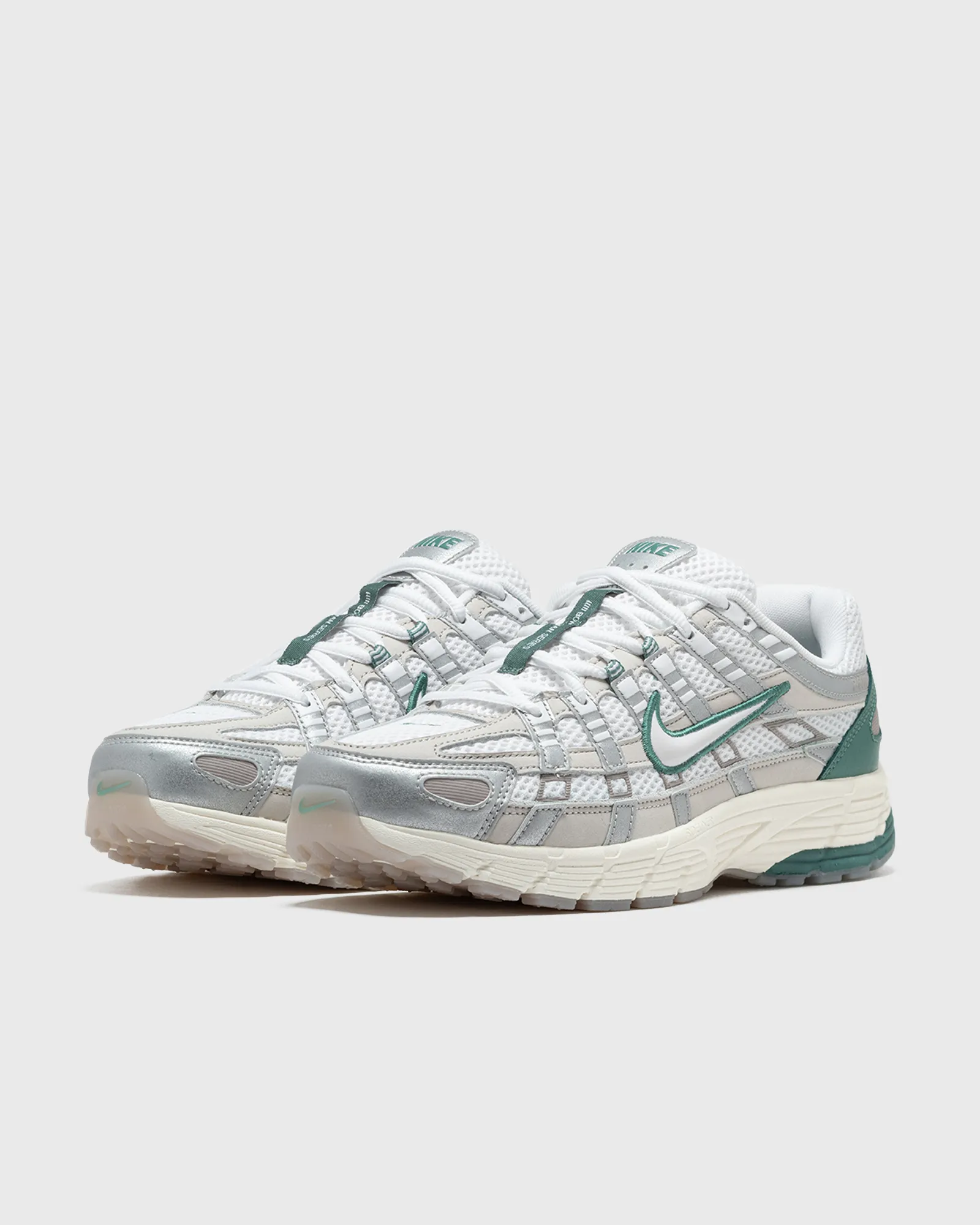 Nike P-6000 PRM