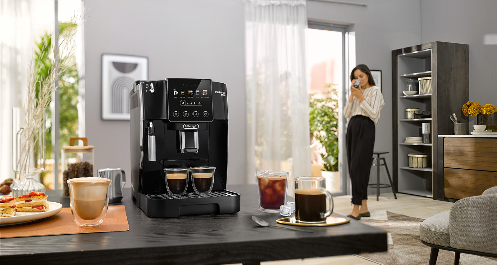 DELONGHI ECAM 220.51.B Volautomatische espressomachine zwart