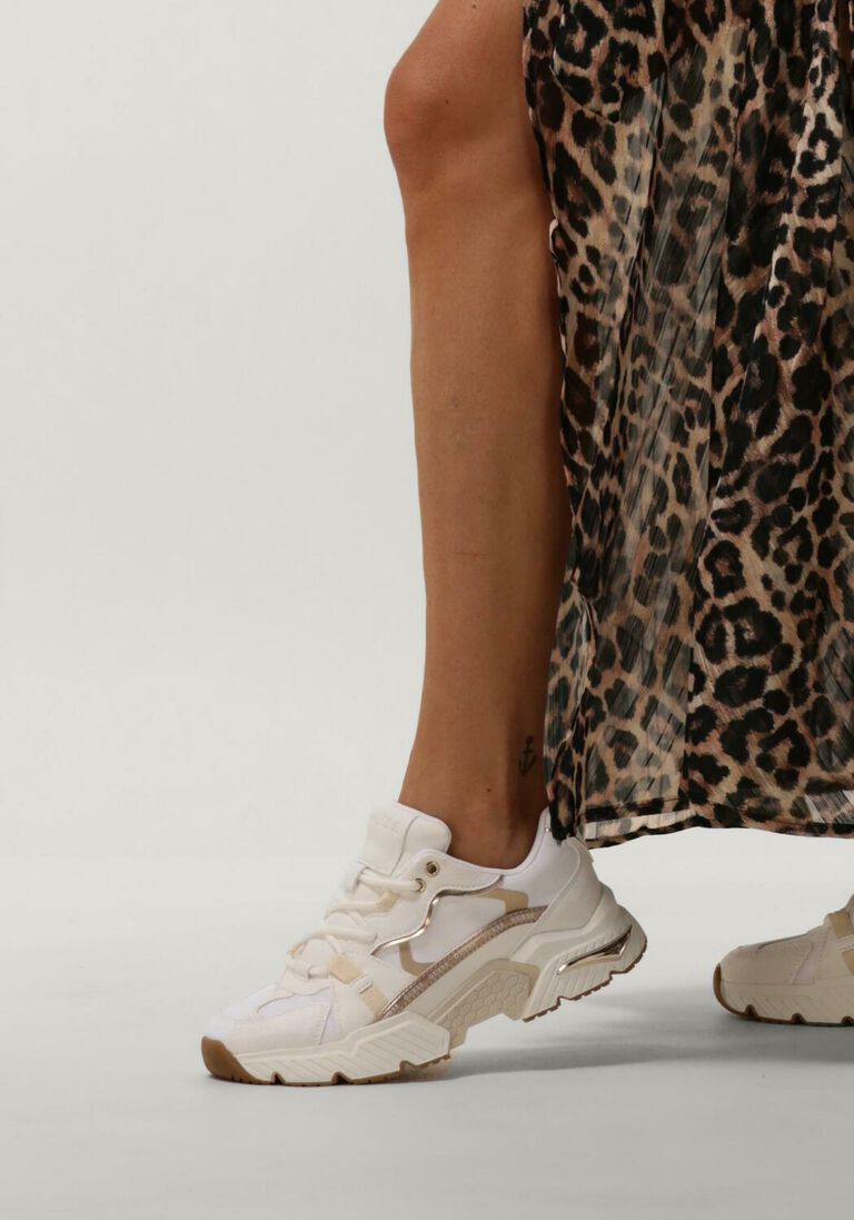 GUESS witte guess lage sneakers carrli
