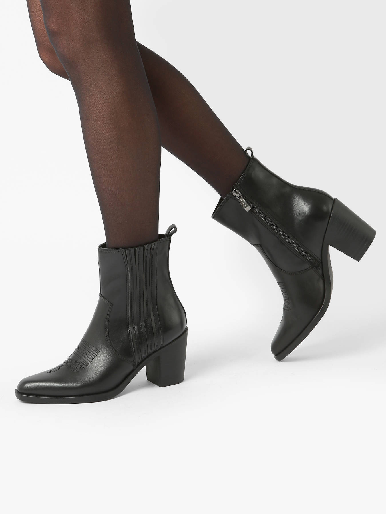 Bottines  talon en cuir TAMARIS