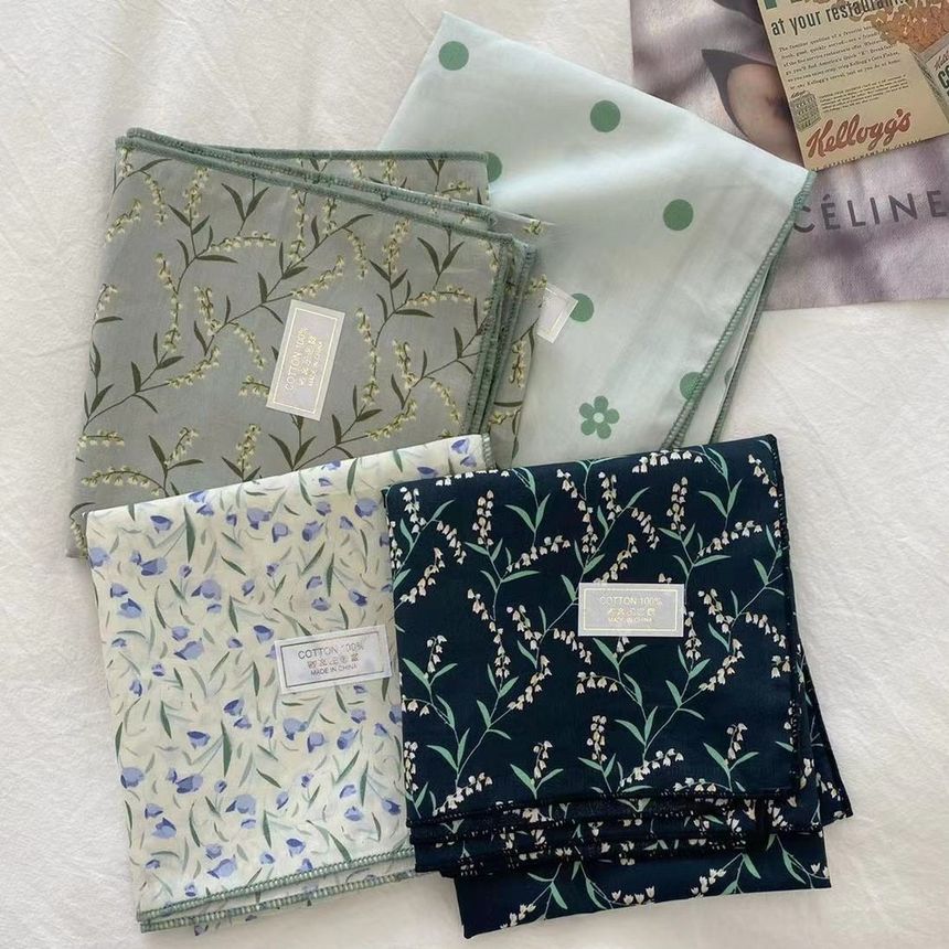 Combon - Vierkante sjaal met bloemenmotief (verschillende designs)