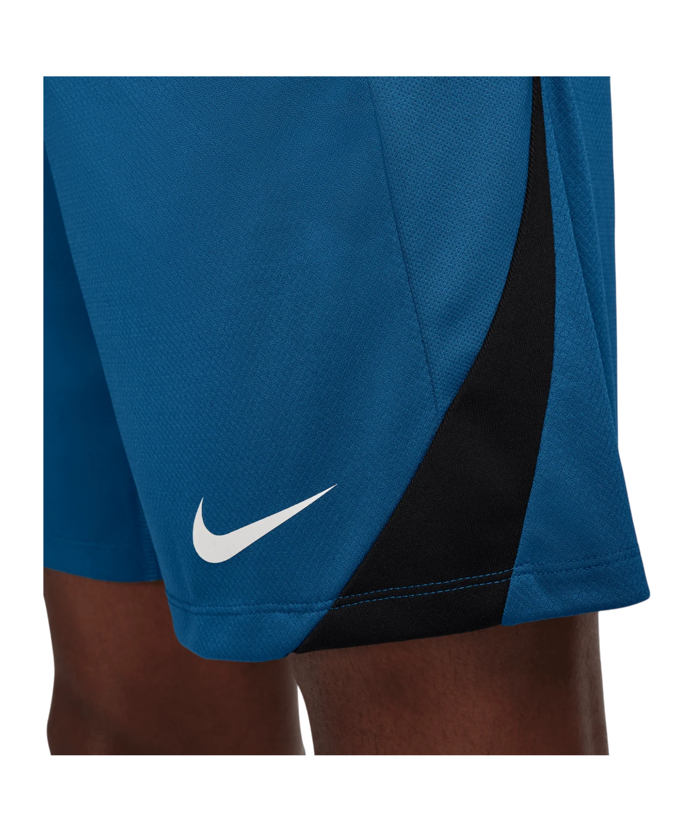 Nike Strike Short Blau F480