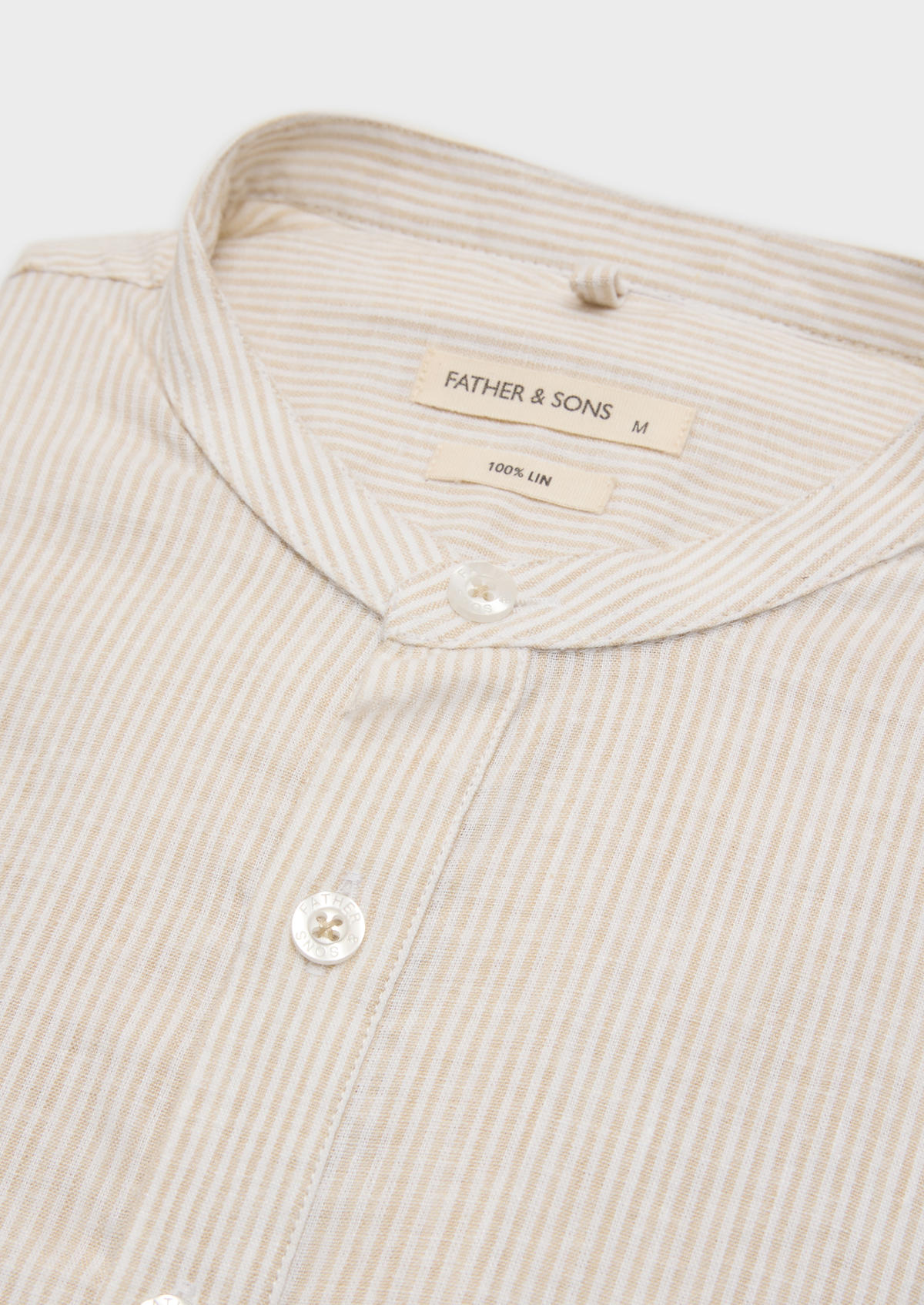 Chemise sport Slim en lin blanc à rayures beiges à col officier