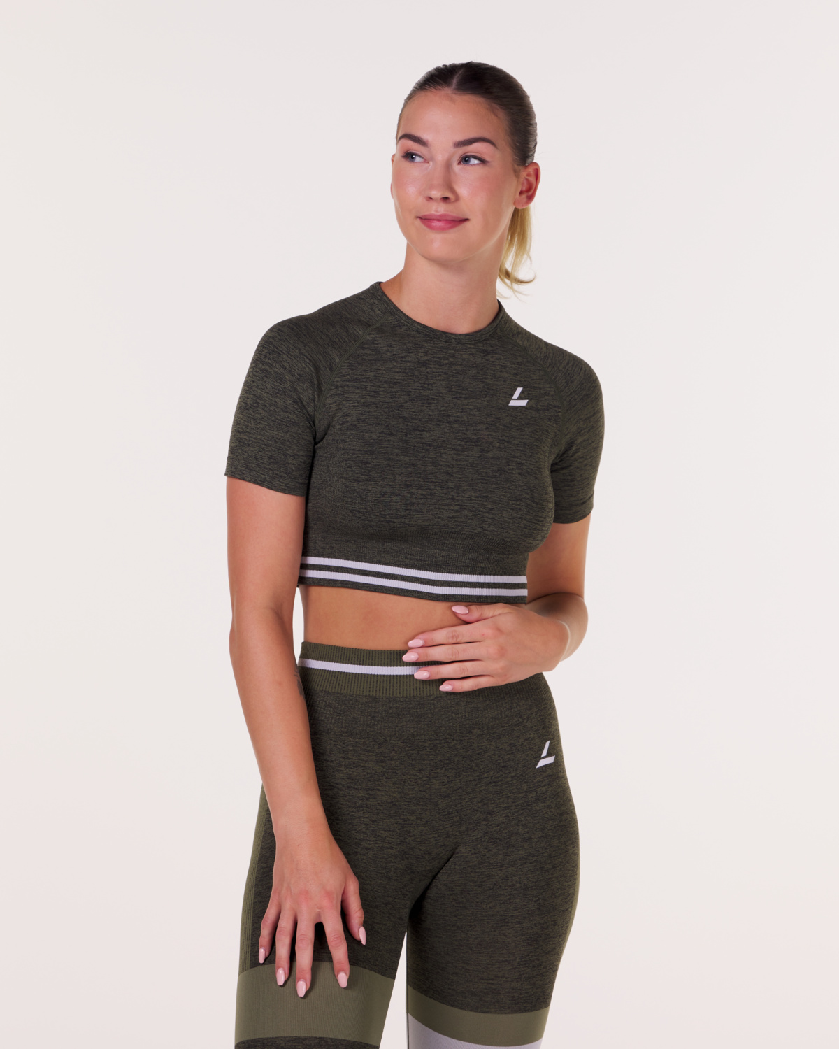 LEVITY Gravity Logo Seamless Crop Tee Green Olive Marl