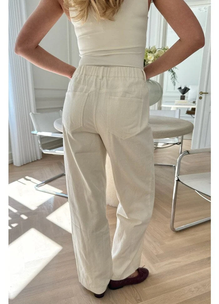 BYIC Karlaic Pants of off white
