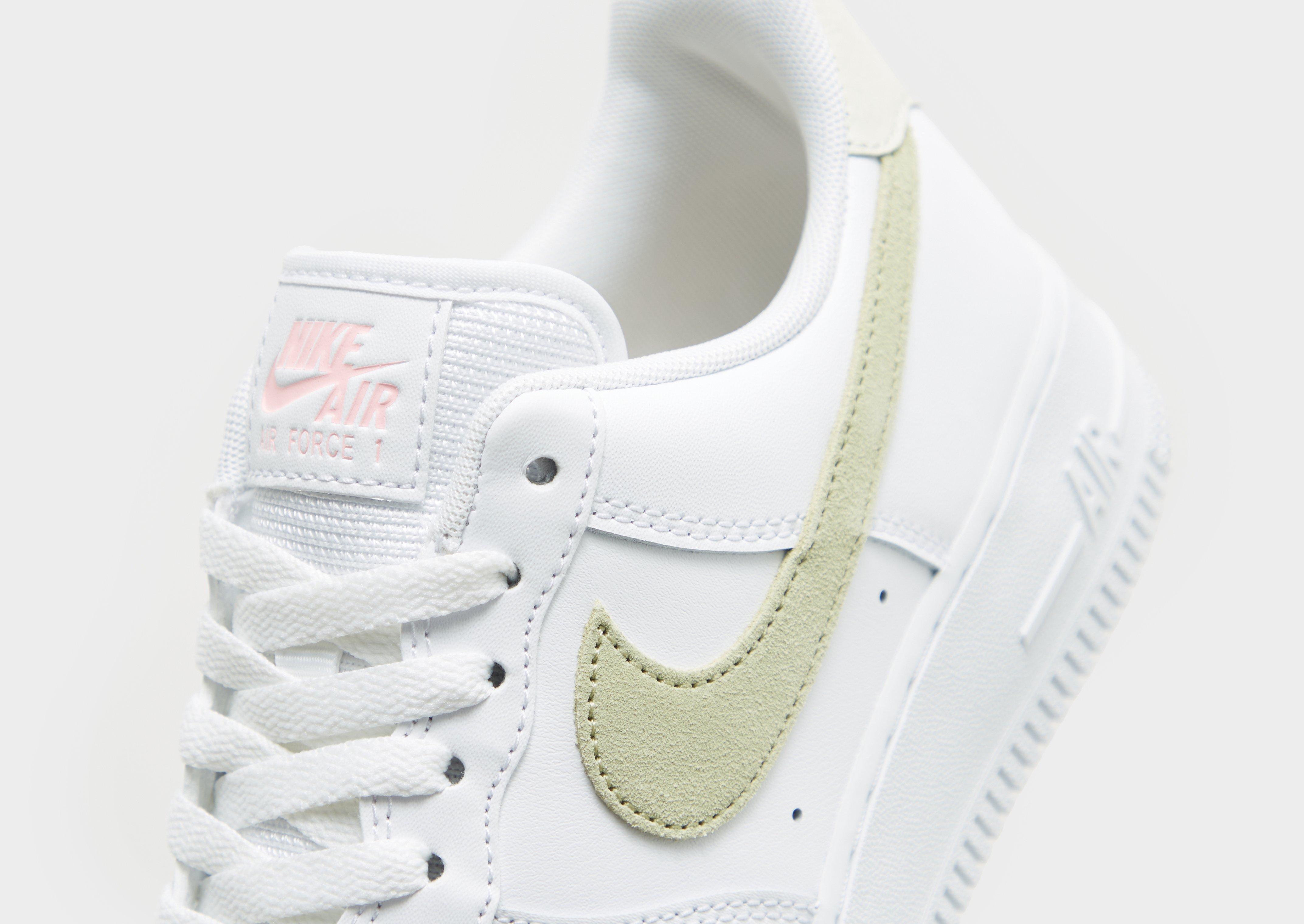 Nike Baskets Air Force 1 '07 Femme